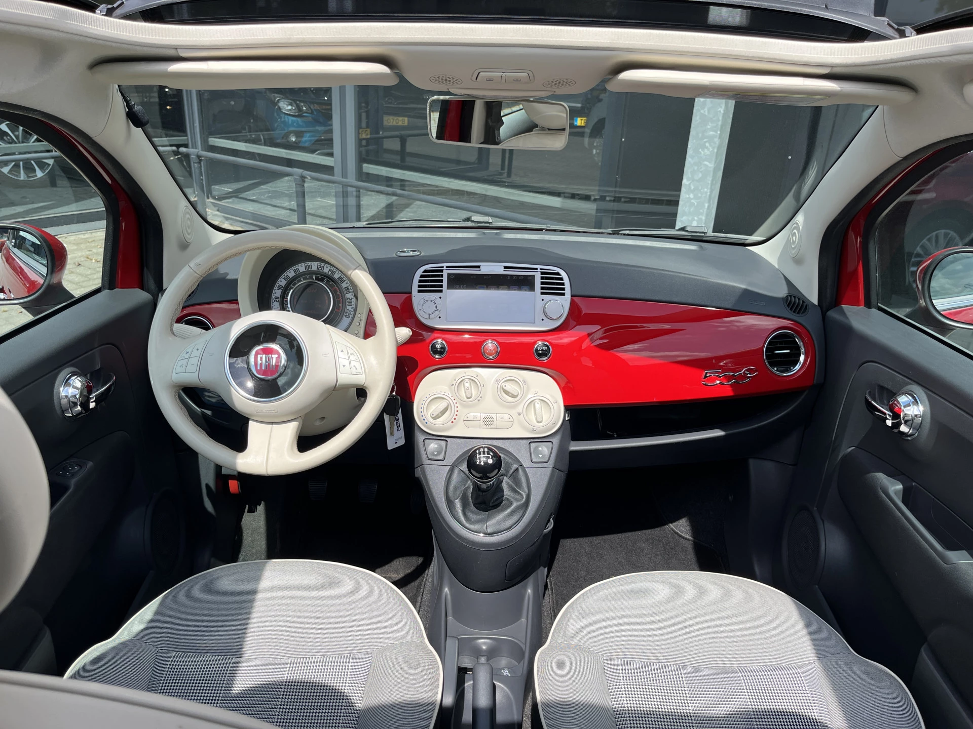Hoofdafbeelding Fiat 500
