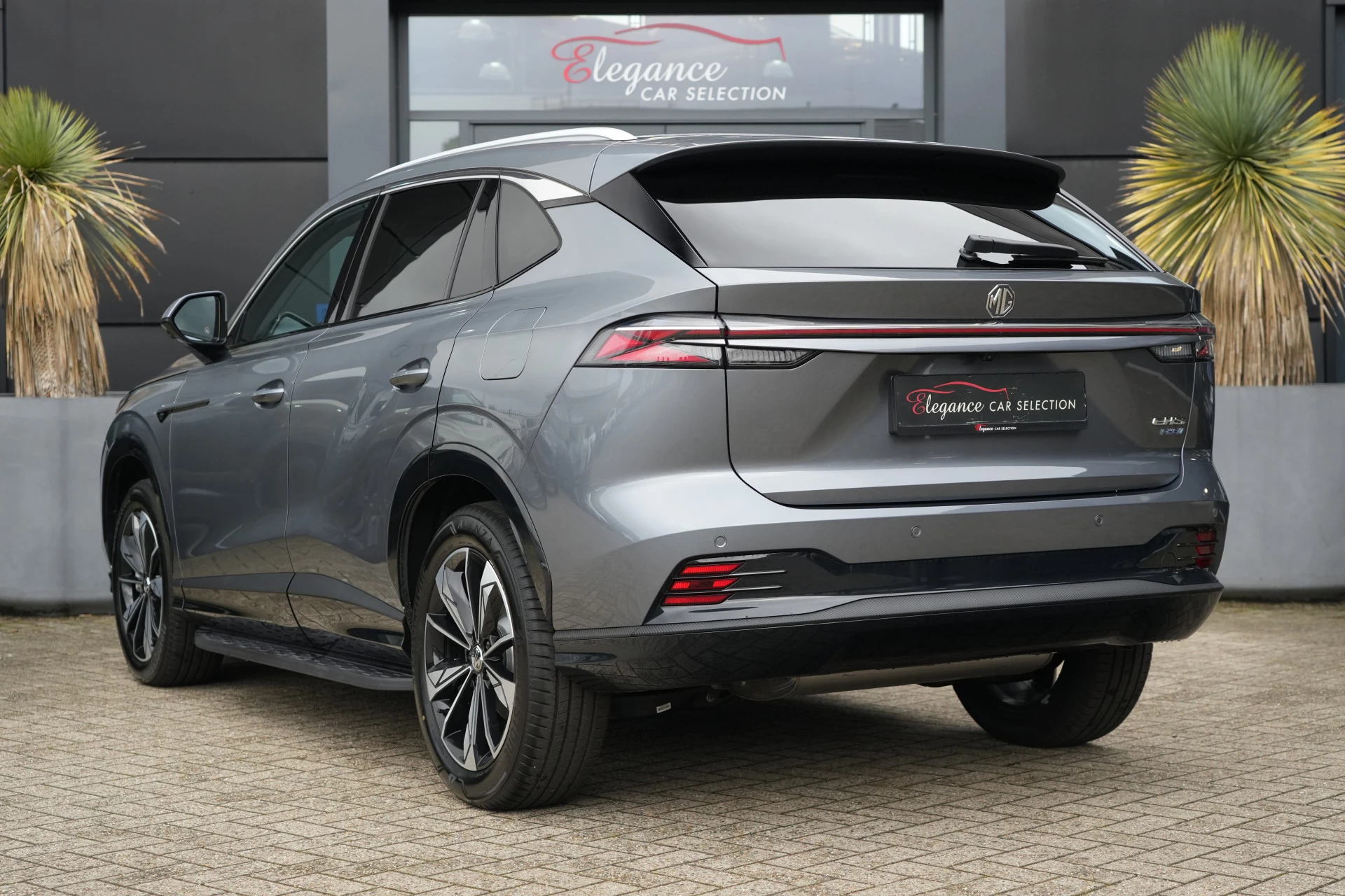 Hoofdafbeelding MG HS