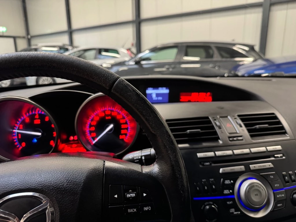 Hoofdafbeelding Mazda 3