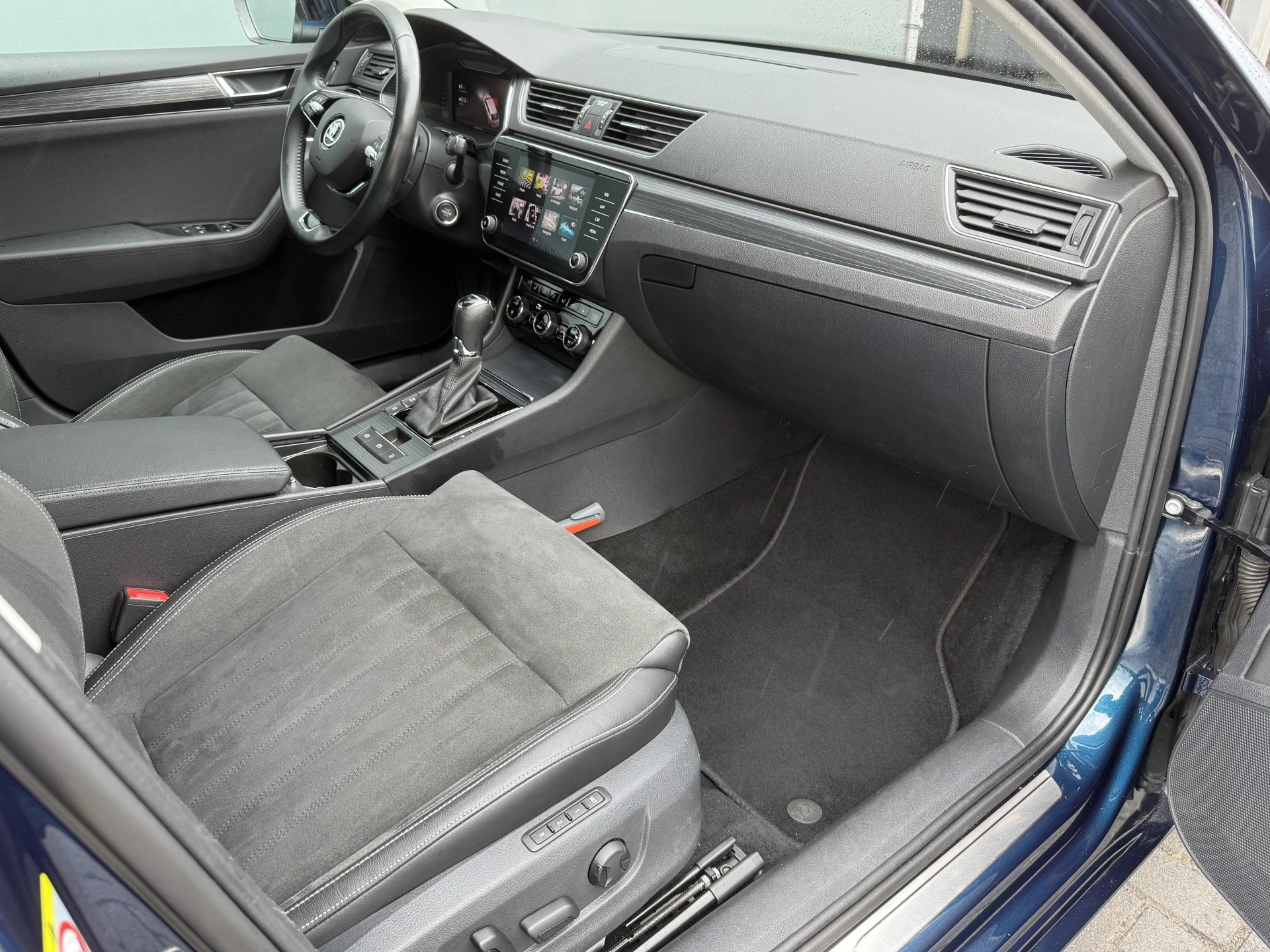 Hoofdafbeelding Škoda Superb