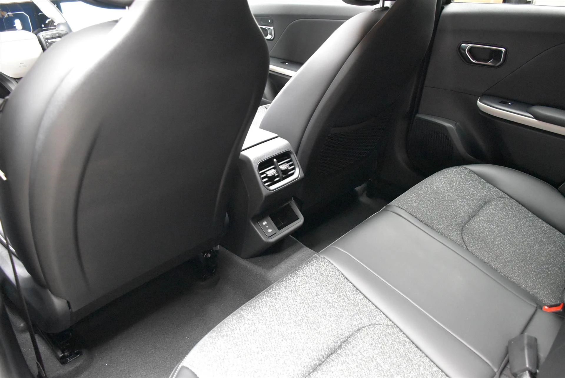 Hoofdafbeelding Kia K4