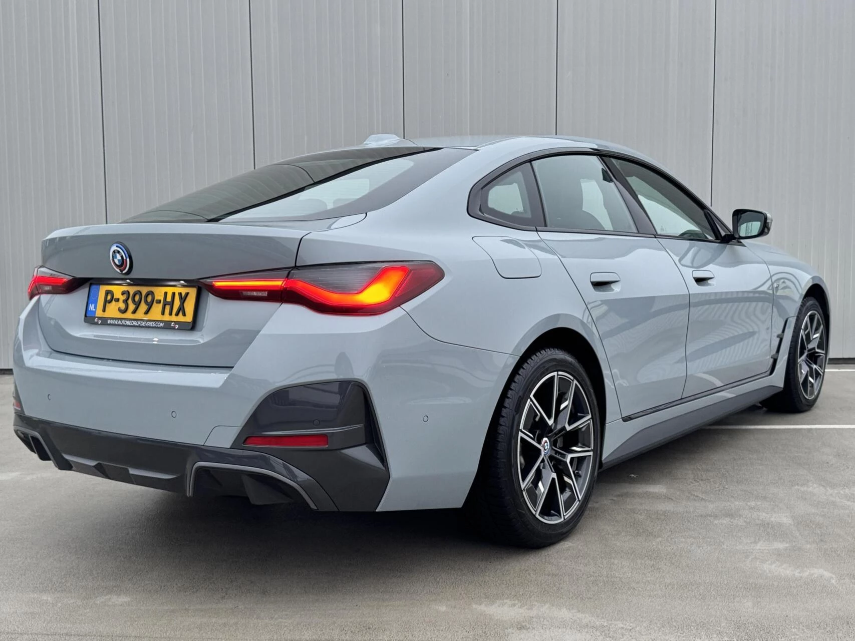 Hoofdafbeelding BMW i4