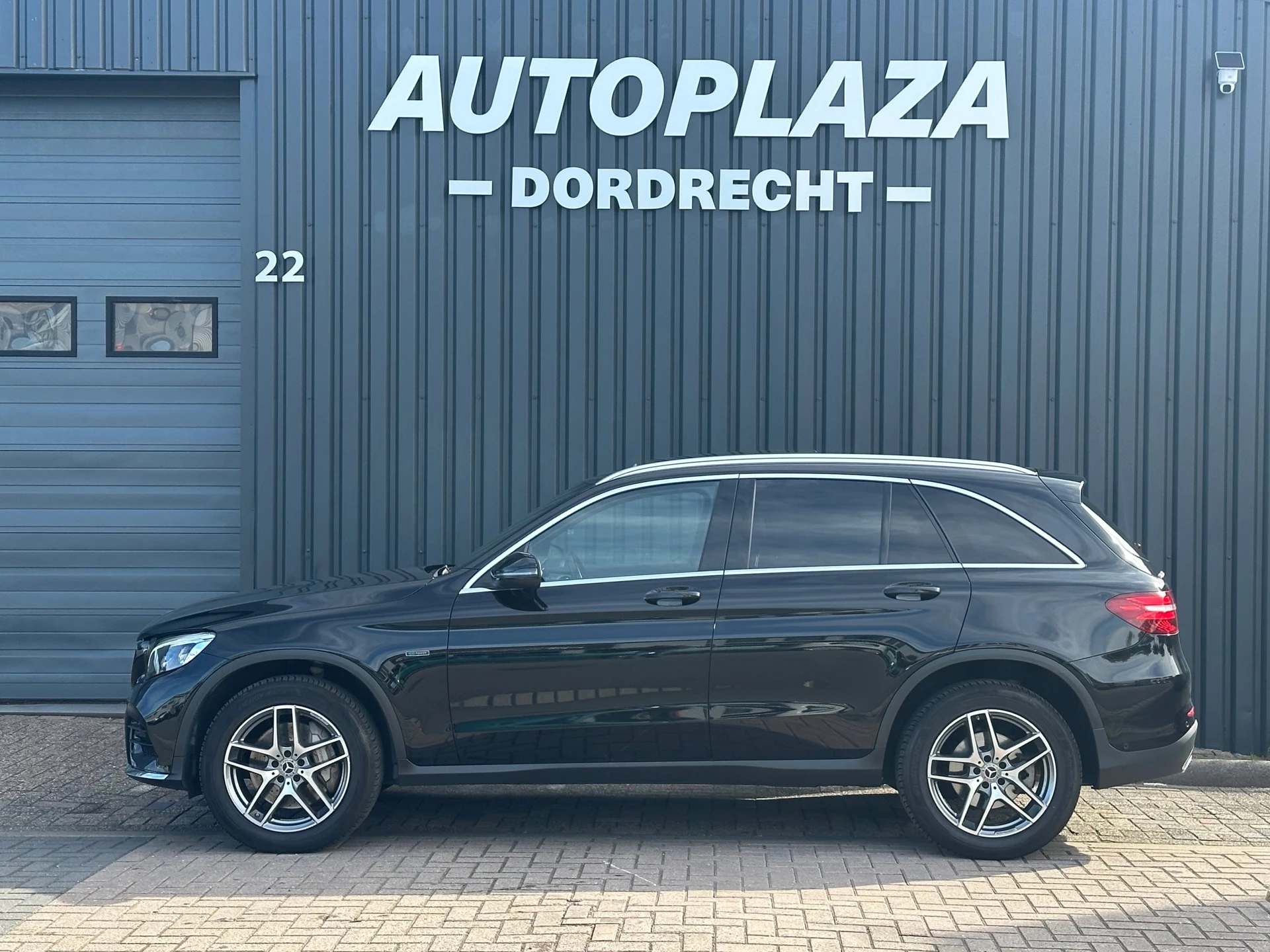 Hoofdafbeelding Mercedes-Benz GLC