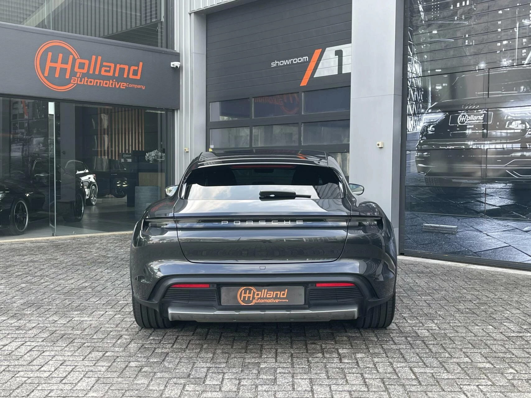 Hoofdafbeelding Porsche Taycan