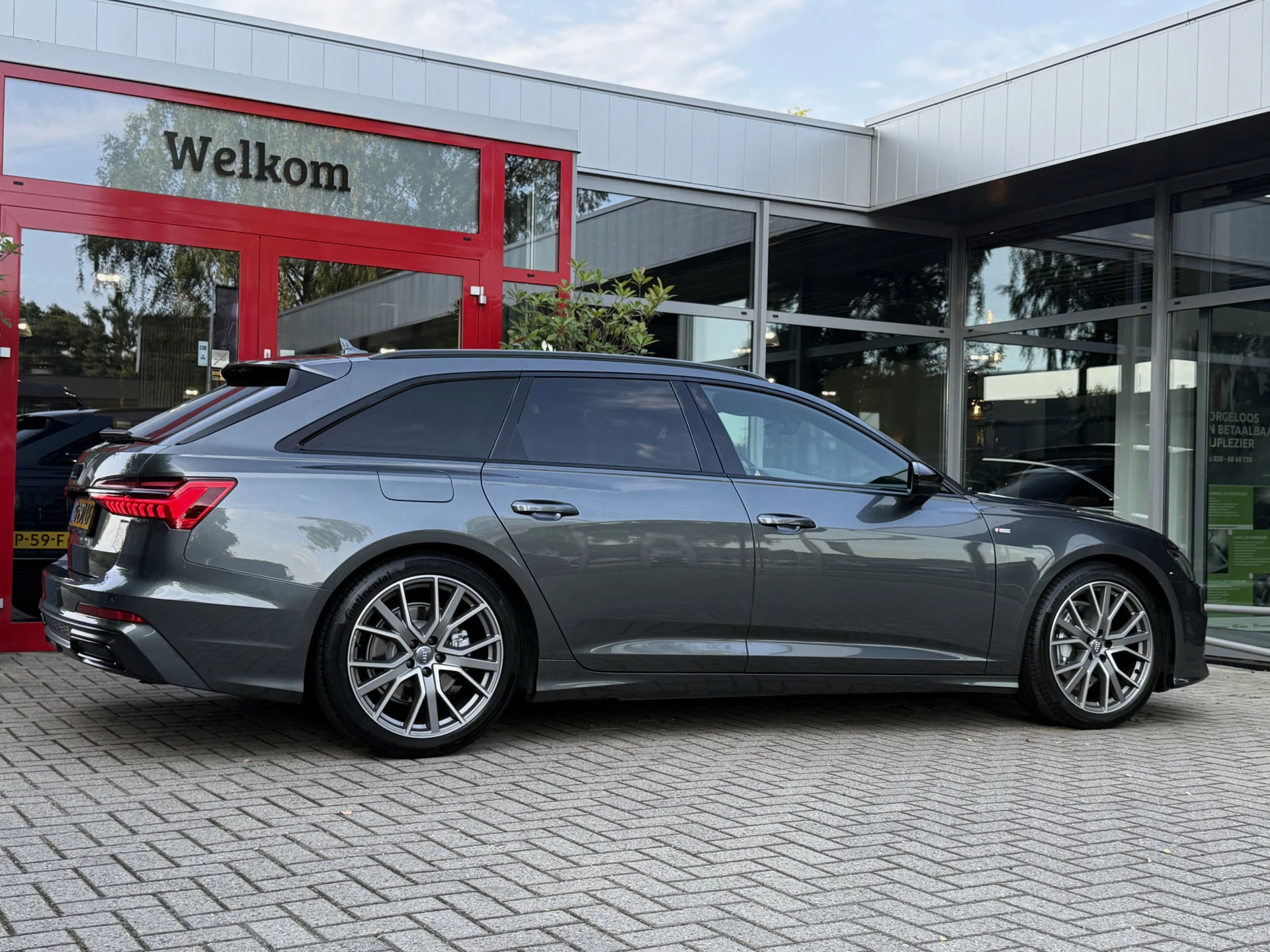 Hoofdafbeelding Audi A6