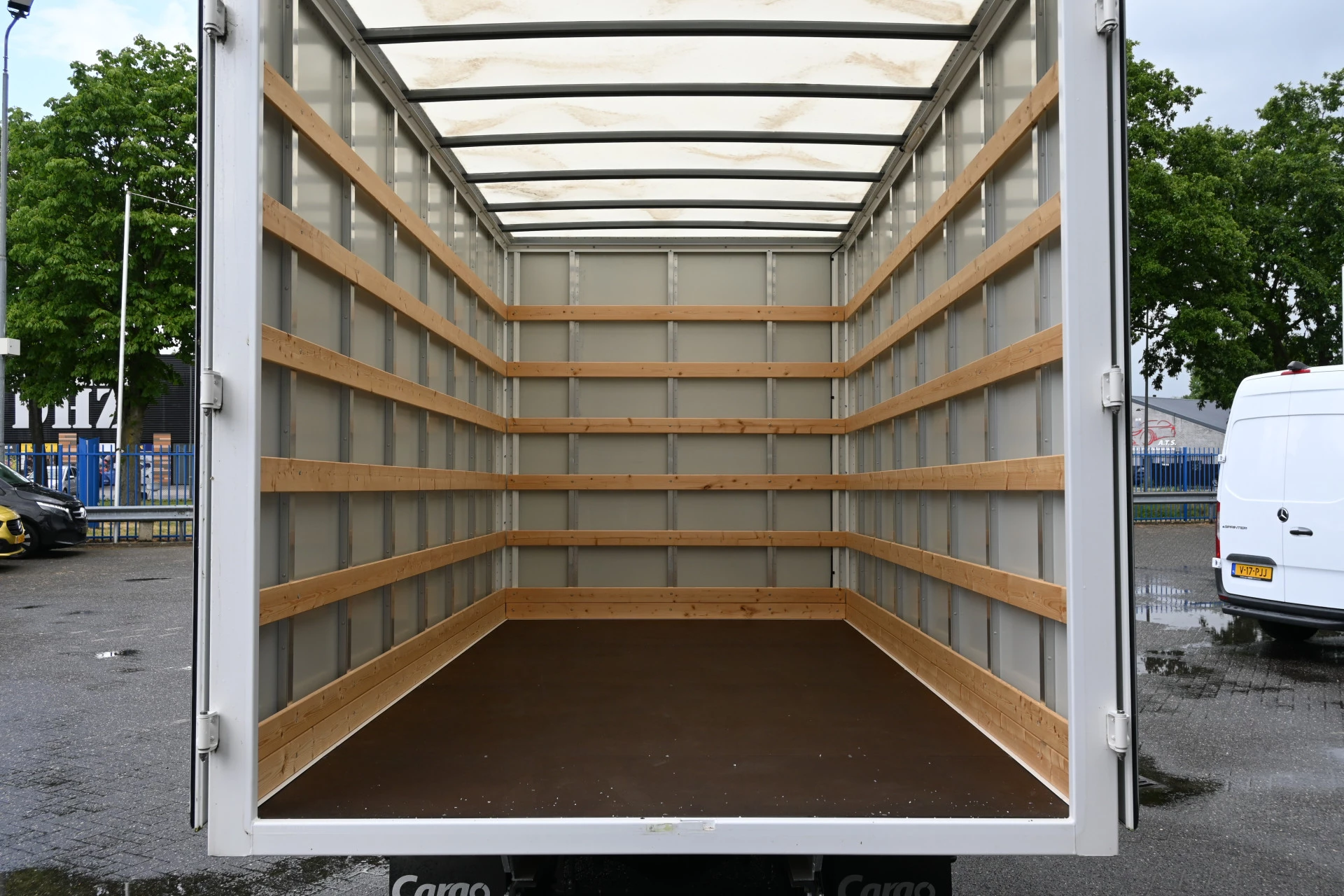 Hoofdafbeelding FUSO Canter