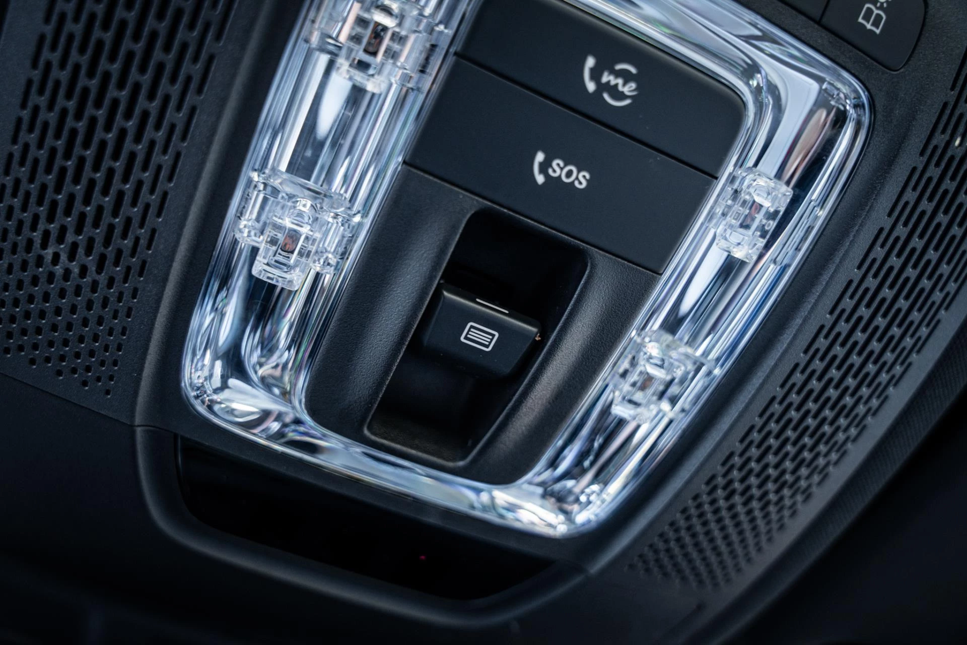Hoofdafbeelding Mercedes-Benz EQA