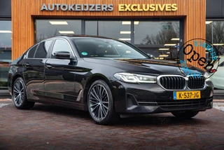 BMW 5-serie 518d High Executive Edition Panodak Cruise Leer Stoelverw. PDC Memory DAB+ Trekhaak