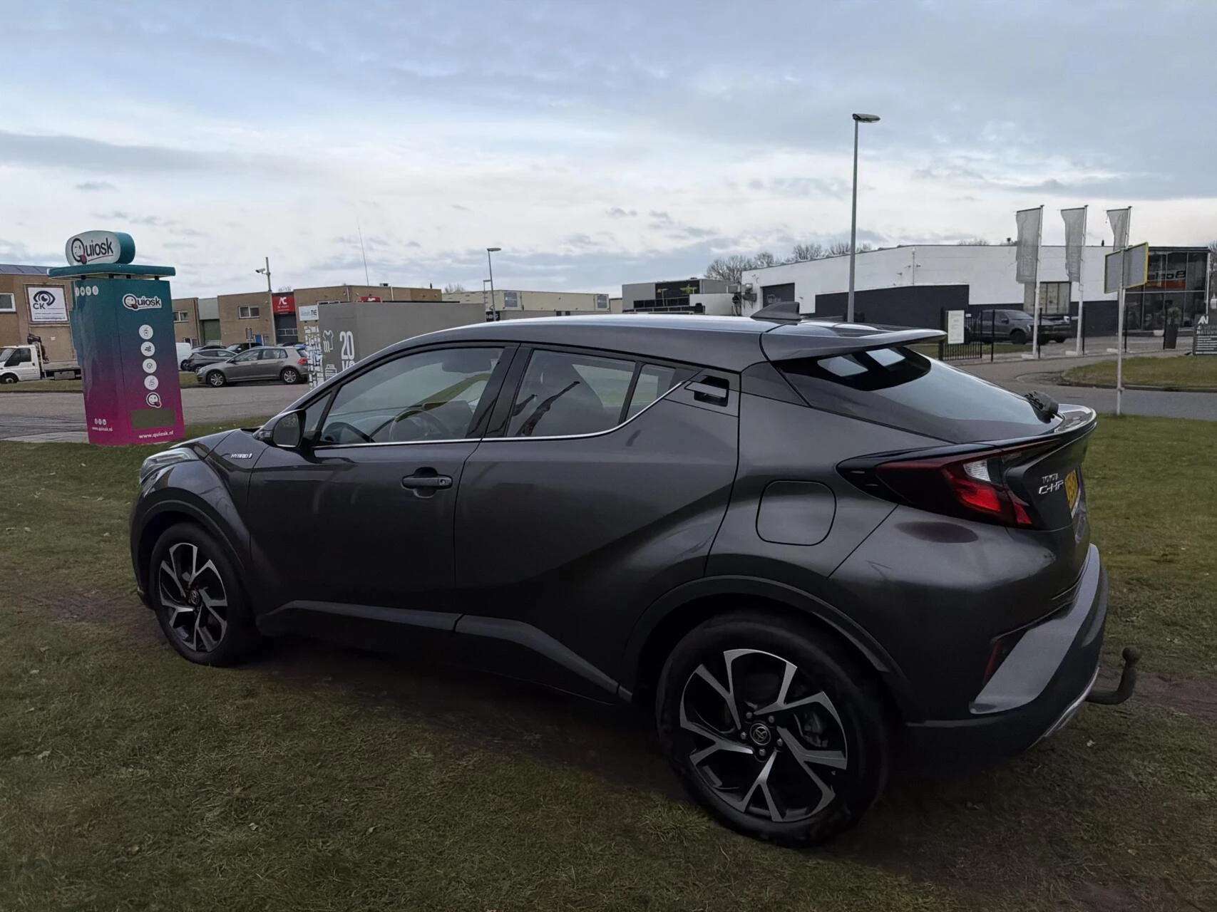 Hoofdafbeelding Toyota C-HR