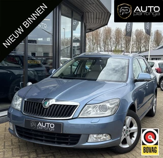 Skoda Octavia Combi 1.4 TSI Greentech Elegance Business Line 122PK | Nette Staat! | Nieuwe APK | Trekhaak | Parkeersensoren | Elektrisch schuif-/kanteldak | Cruise Control | Climate Control |