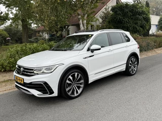 Volkswagen Tiguan 1.5 TSI 150PK DSG 3xR-Line•Pano•Trekhaak