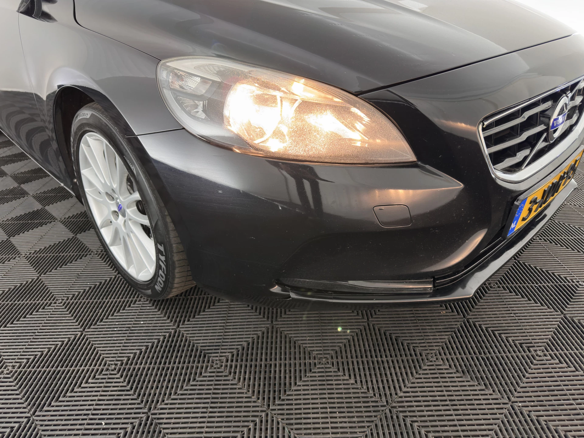 Hoofdafbeelding Volvo V40