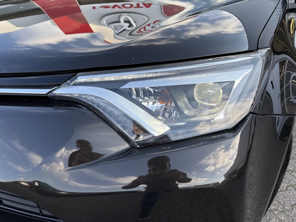 Hoofdafbeelding Toyota RAV4
