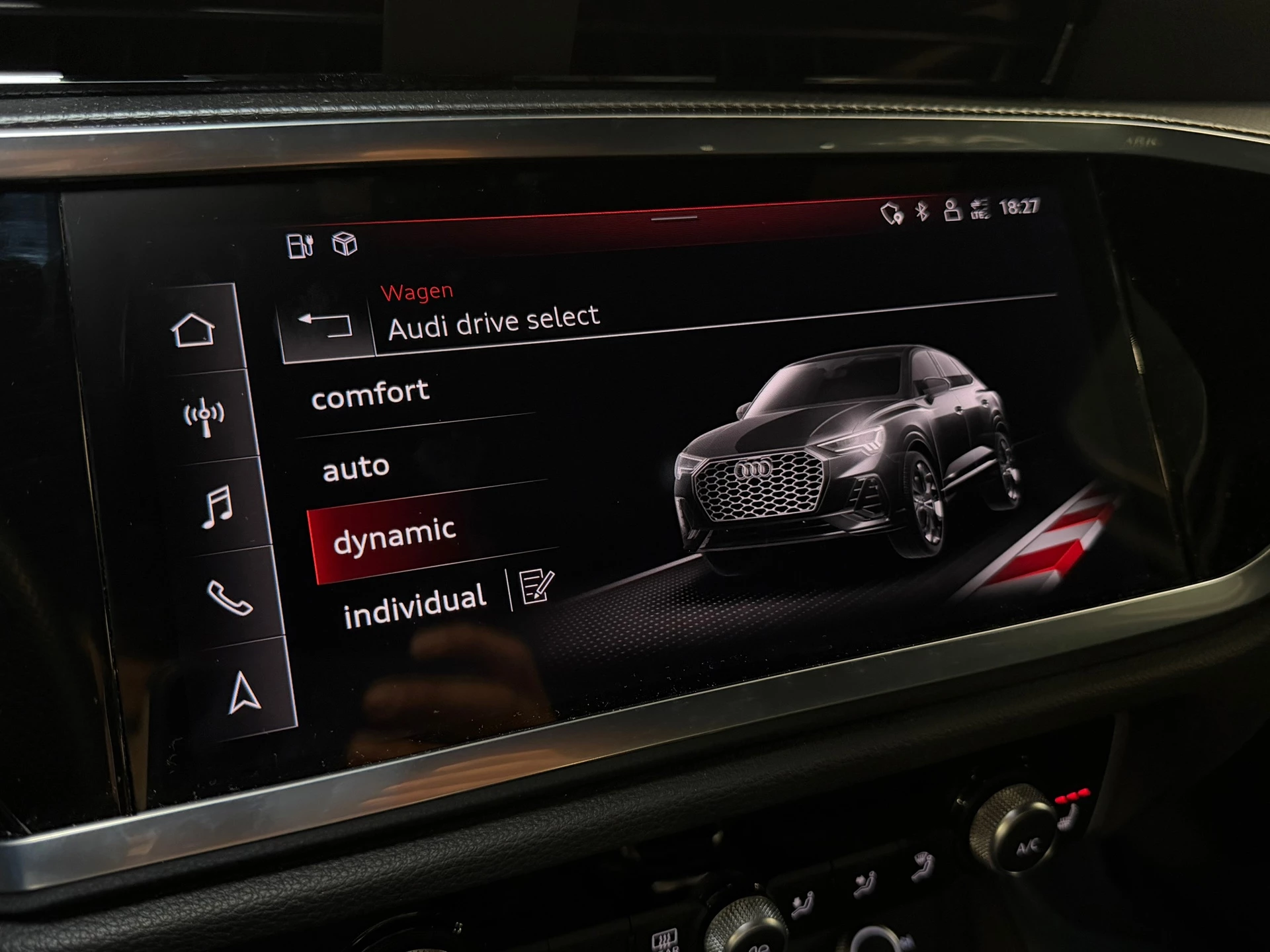 Hoofdafbeelding Audi Q3