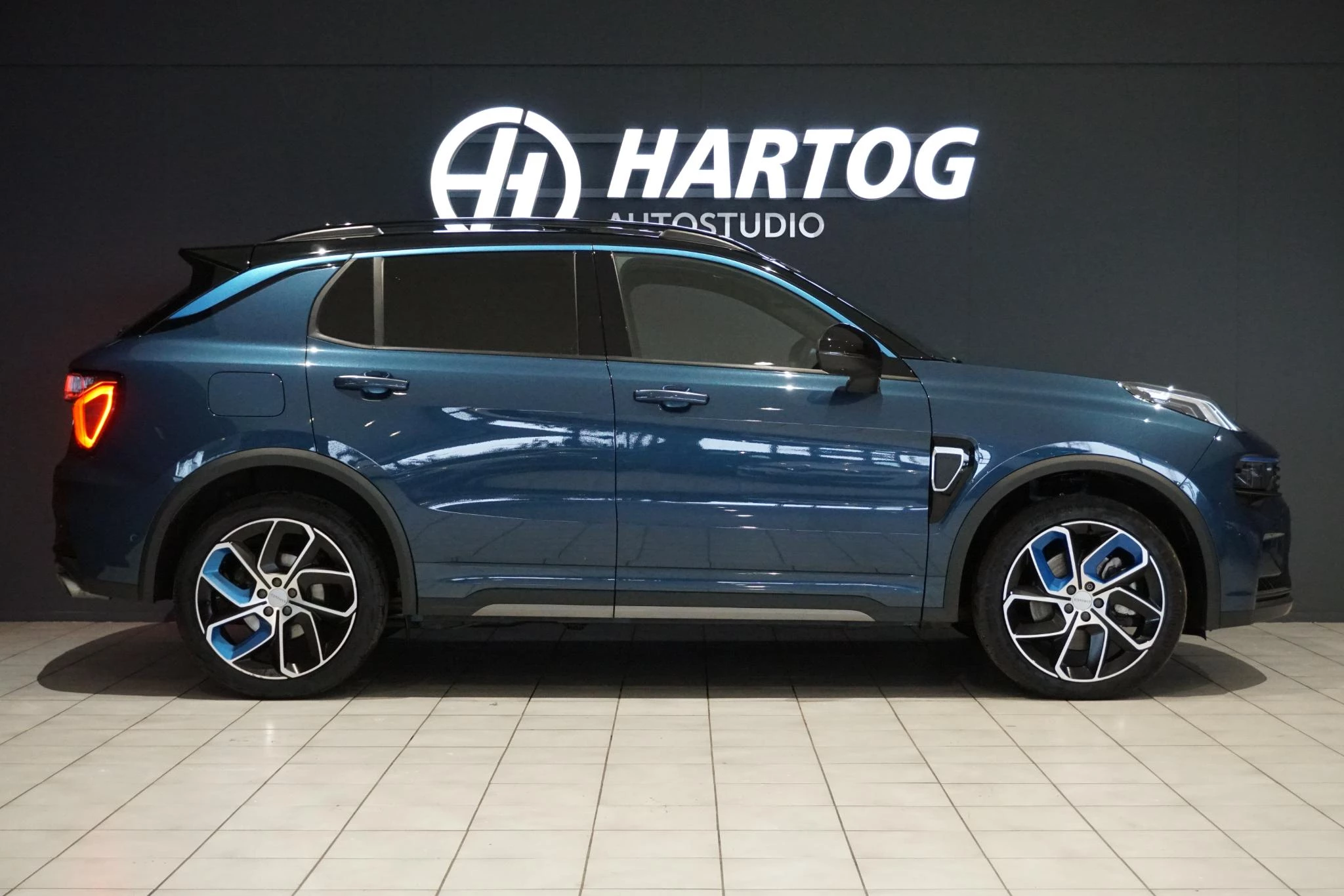 Hoofdafbeelding Lynk & Co 01