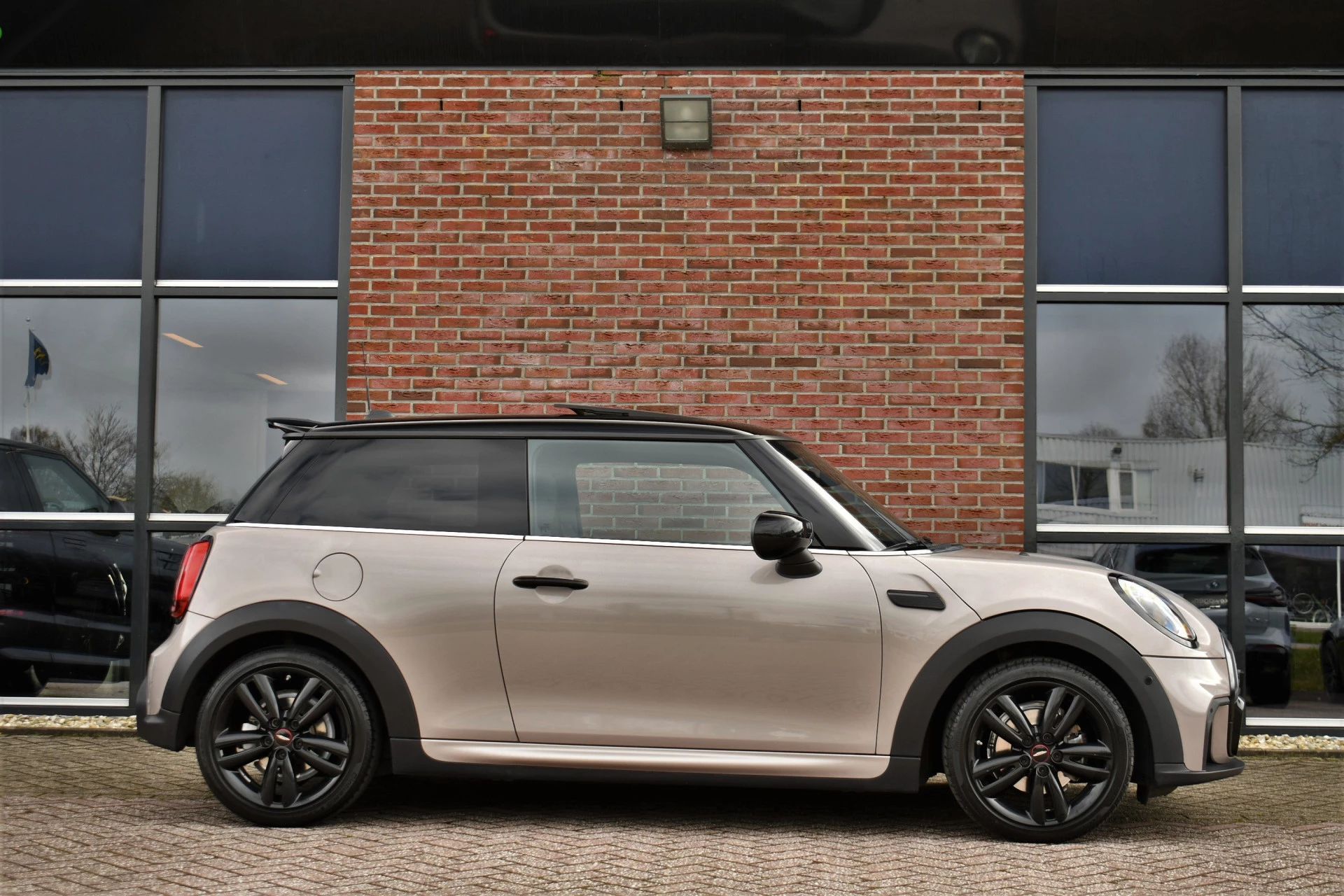 Hoofdafbeelding MINI Cooper