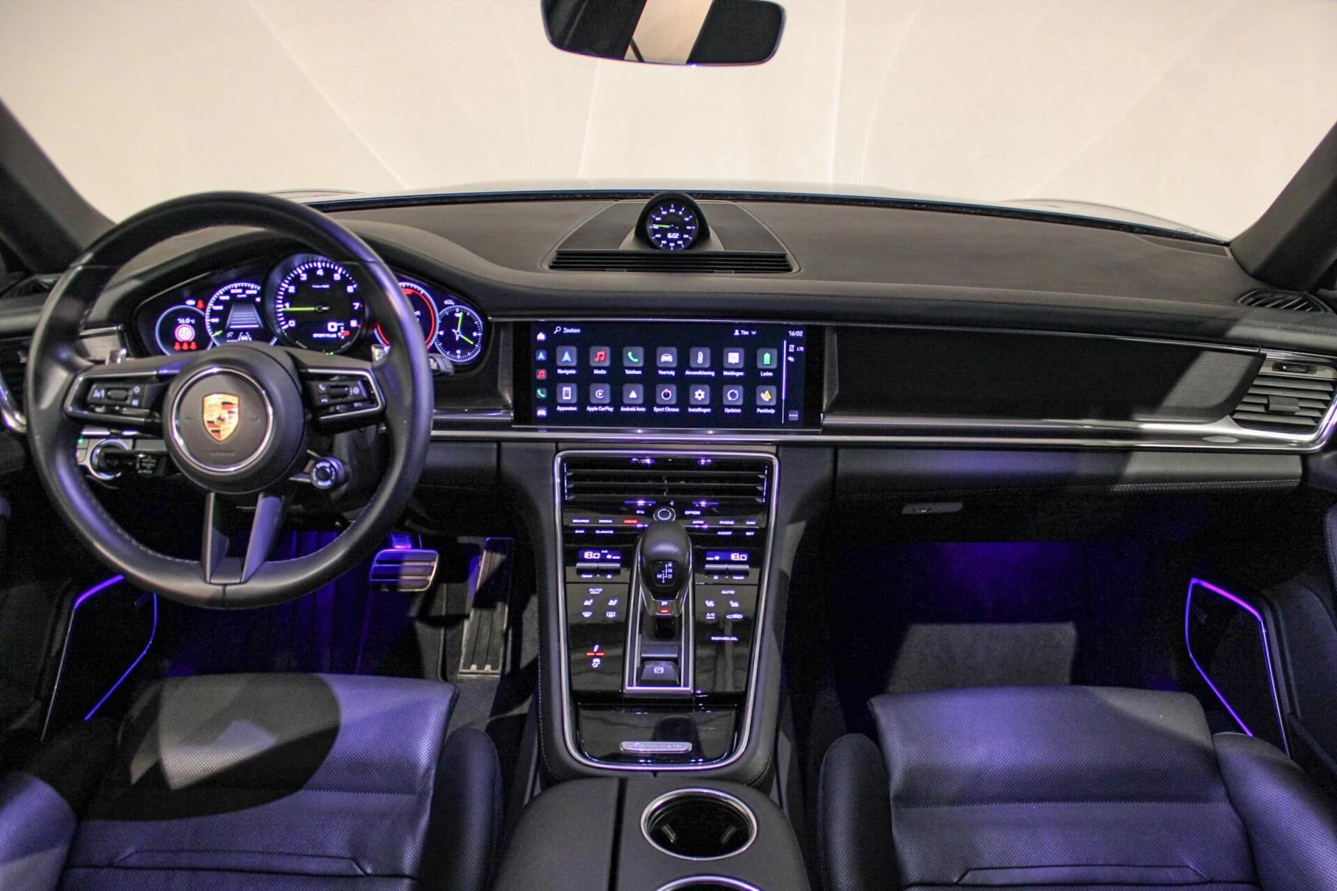 Hoofdafbeelding Porsche Panamera