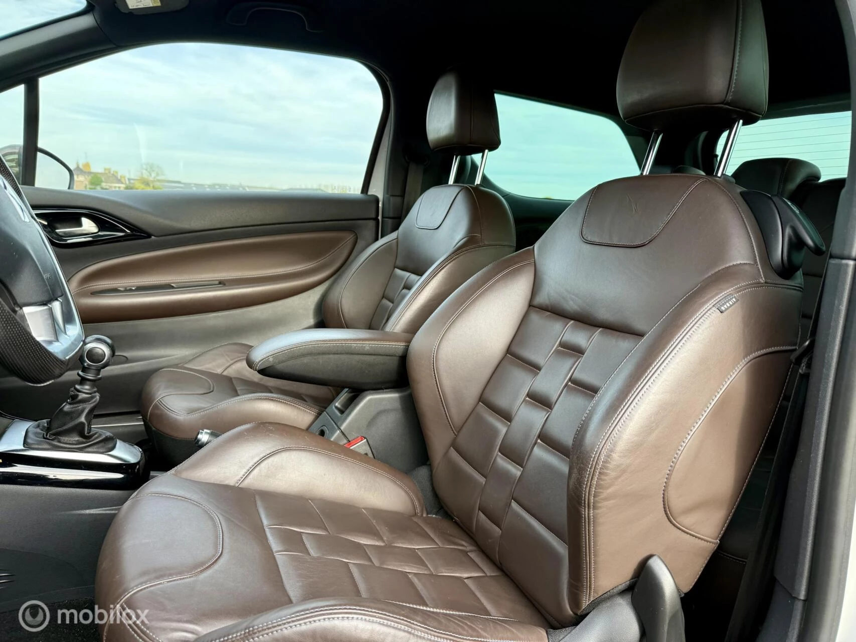 Hoofdafbeelding DS DS 3