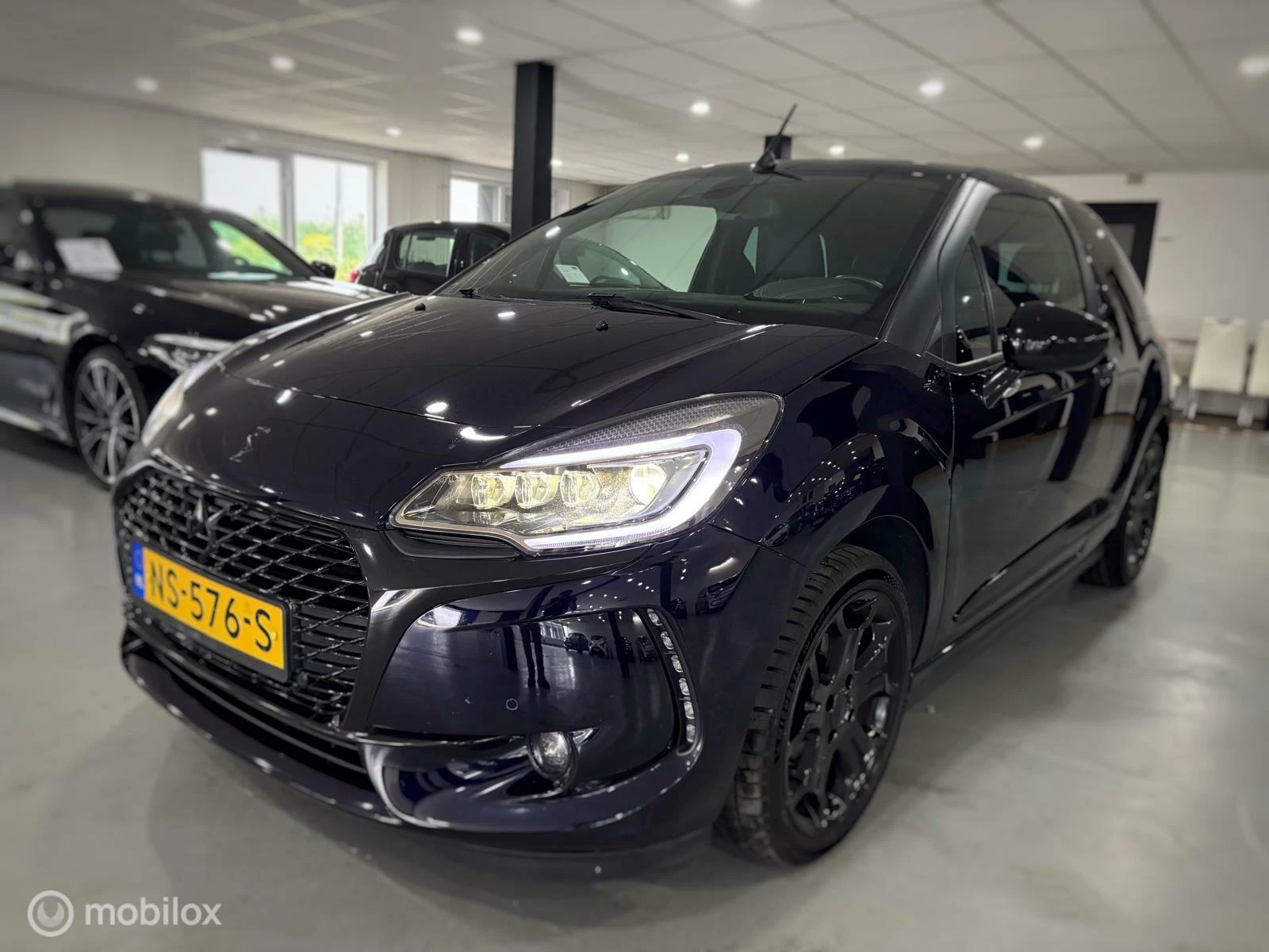 Hoofdafbeelding DS DS 3