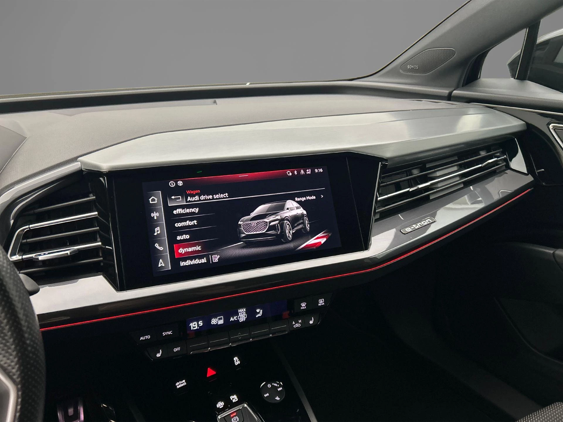 Hoofdafbeelding Audi Q4 e-tron