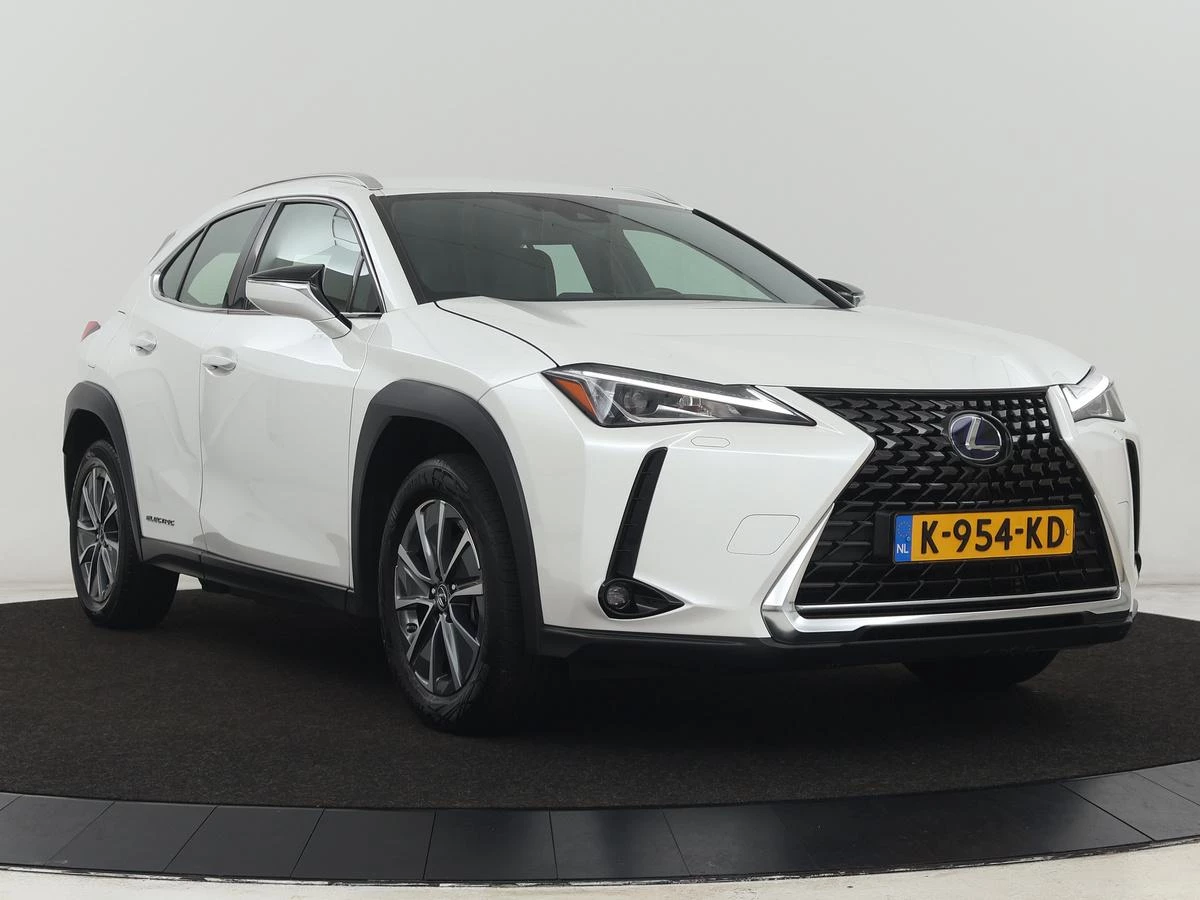 Hoofdafbeelding Lexus UX