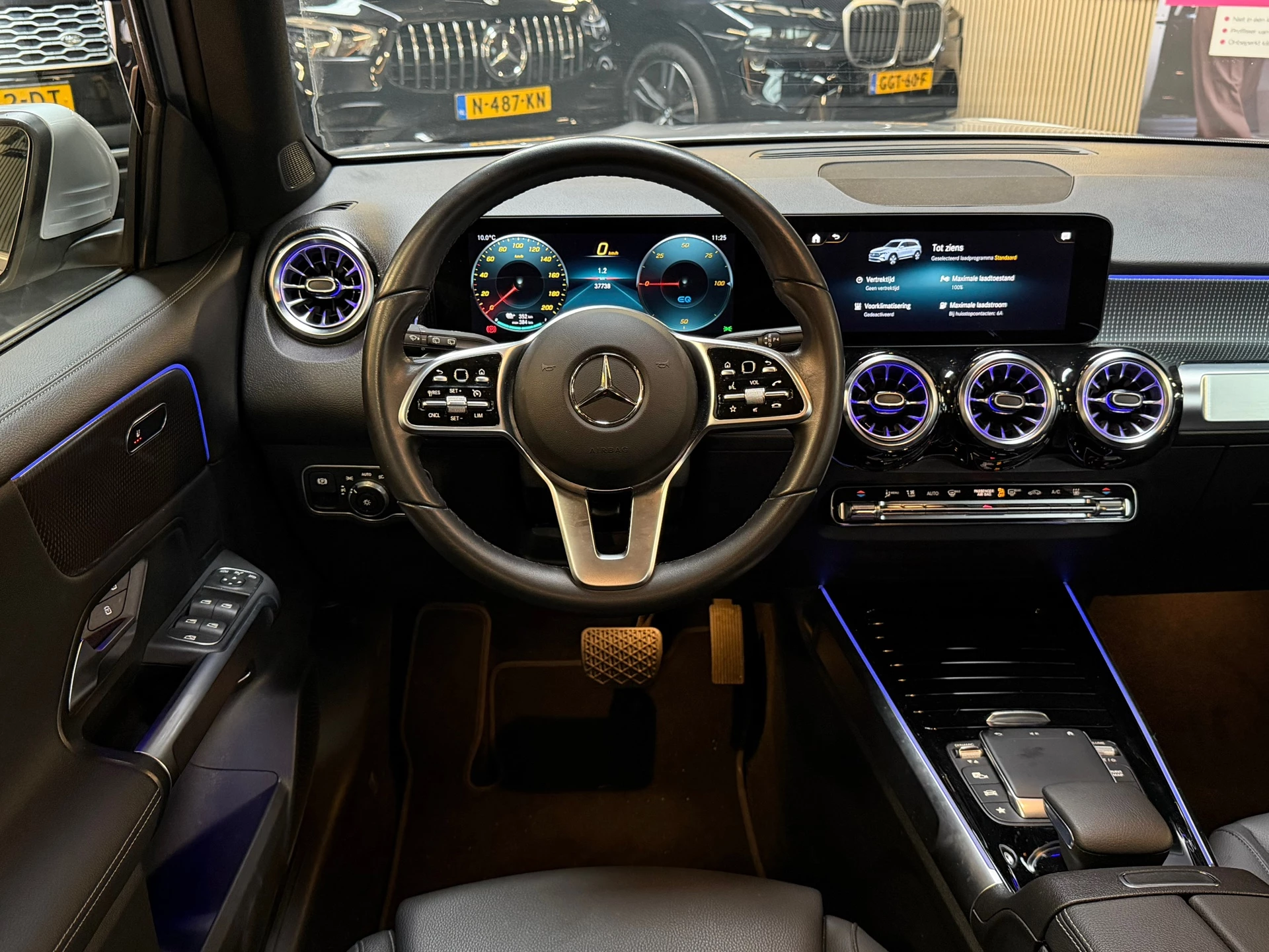 Hoofdafbeelding Mercedes-Benz EQB