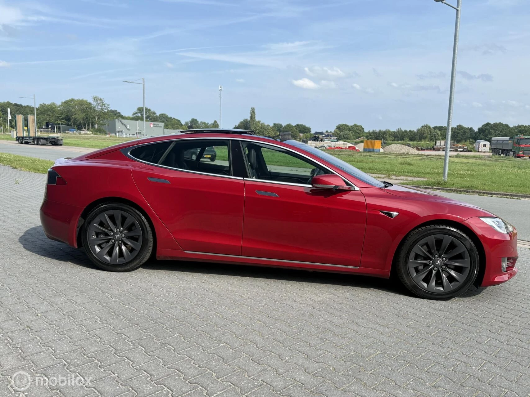 Hoofdafbeelding Tesla Model S