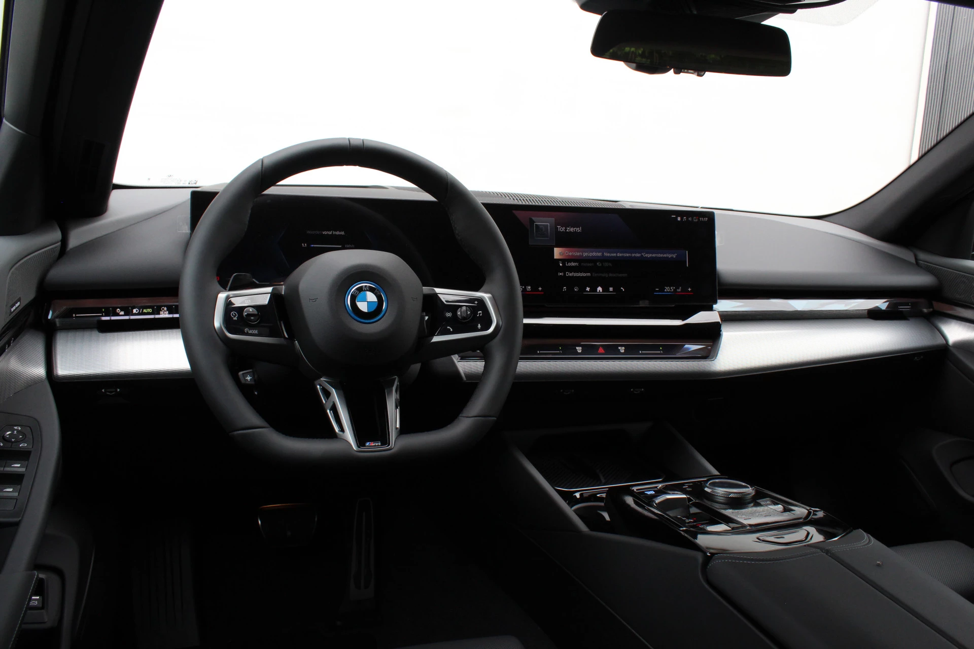 Hoofdafbeelding BMW i5