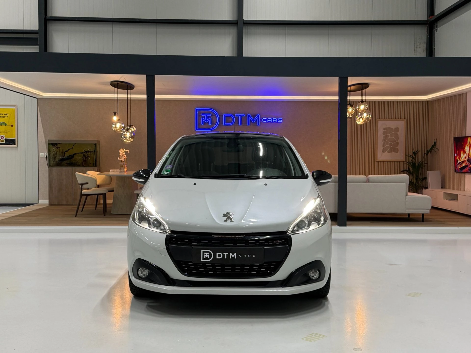 Hoofdafbeelding Peugeot 208