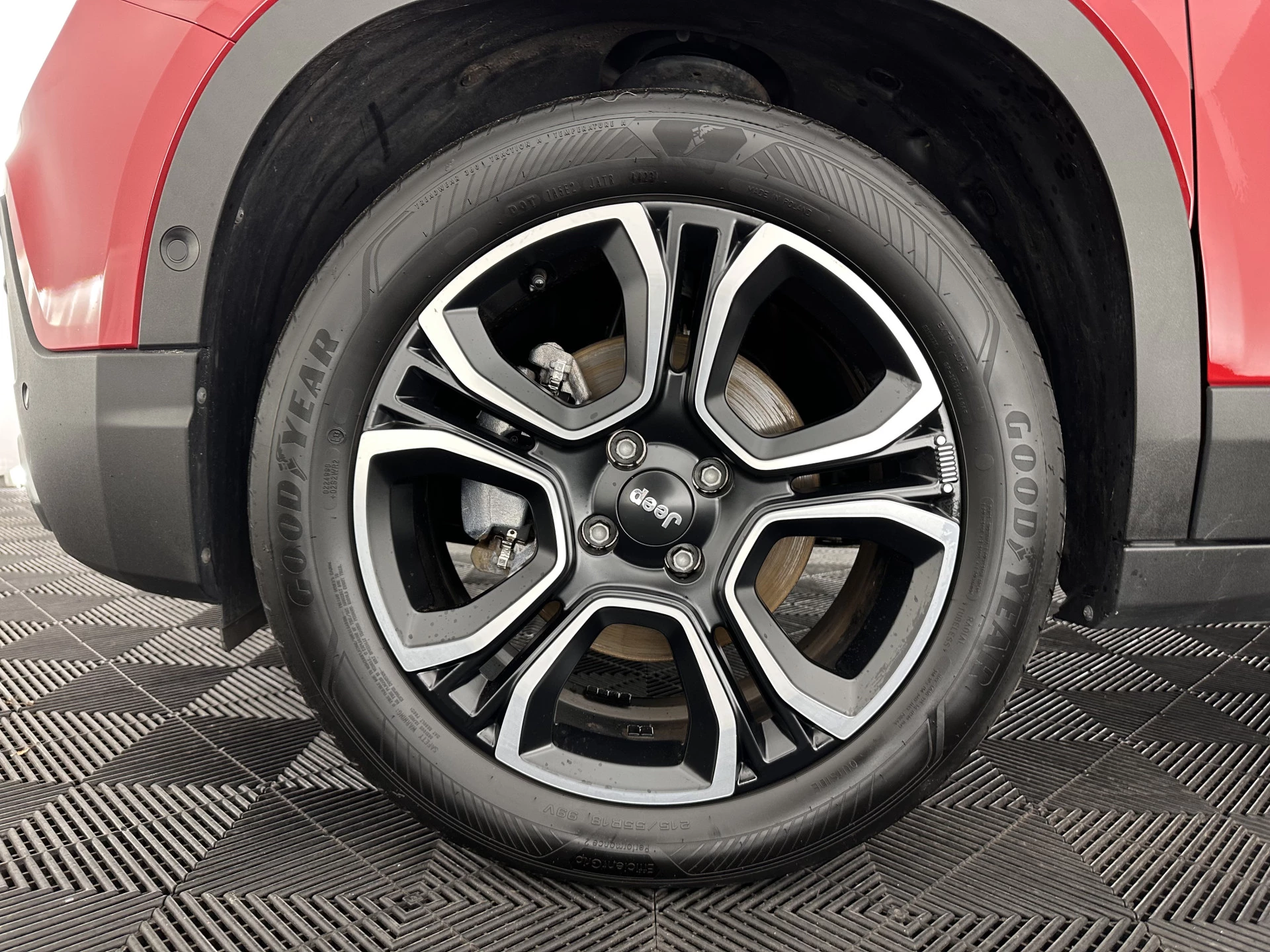 Hoofdafbeelding Jeep Avenger