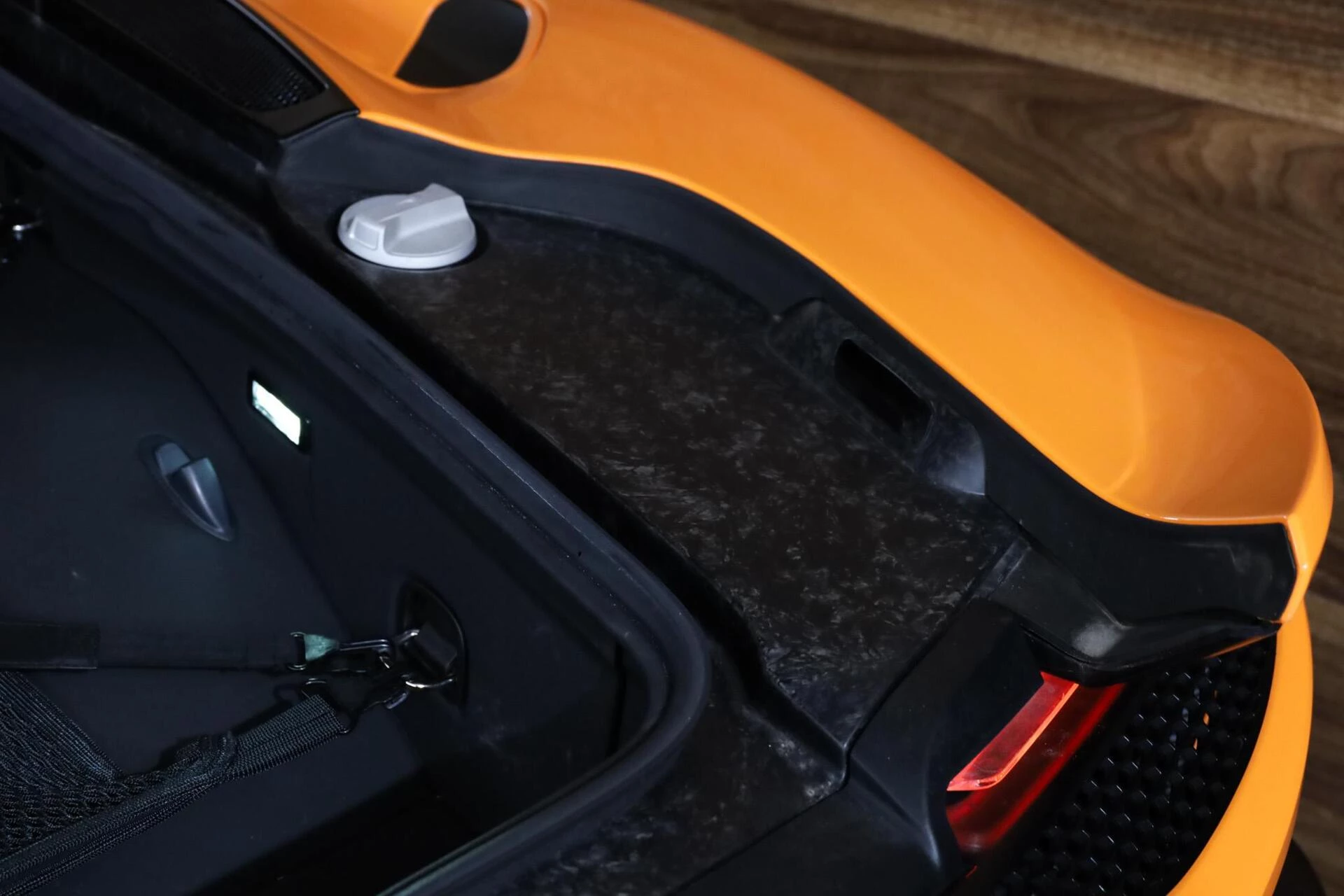 Hoofdafbeelding McLaren GT