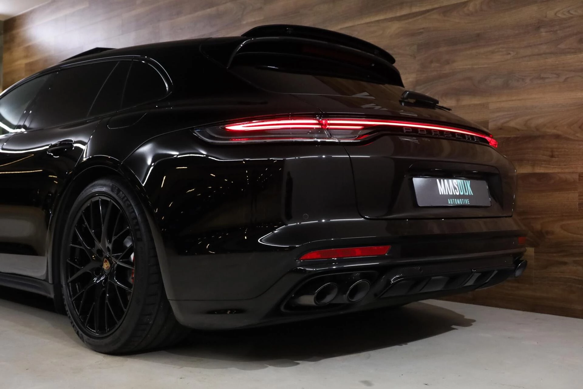 Hoofdafbeelding Porsche Panamera