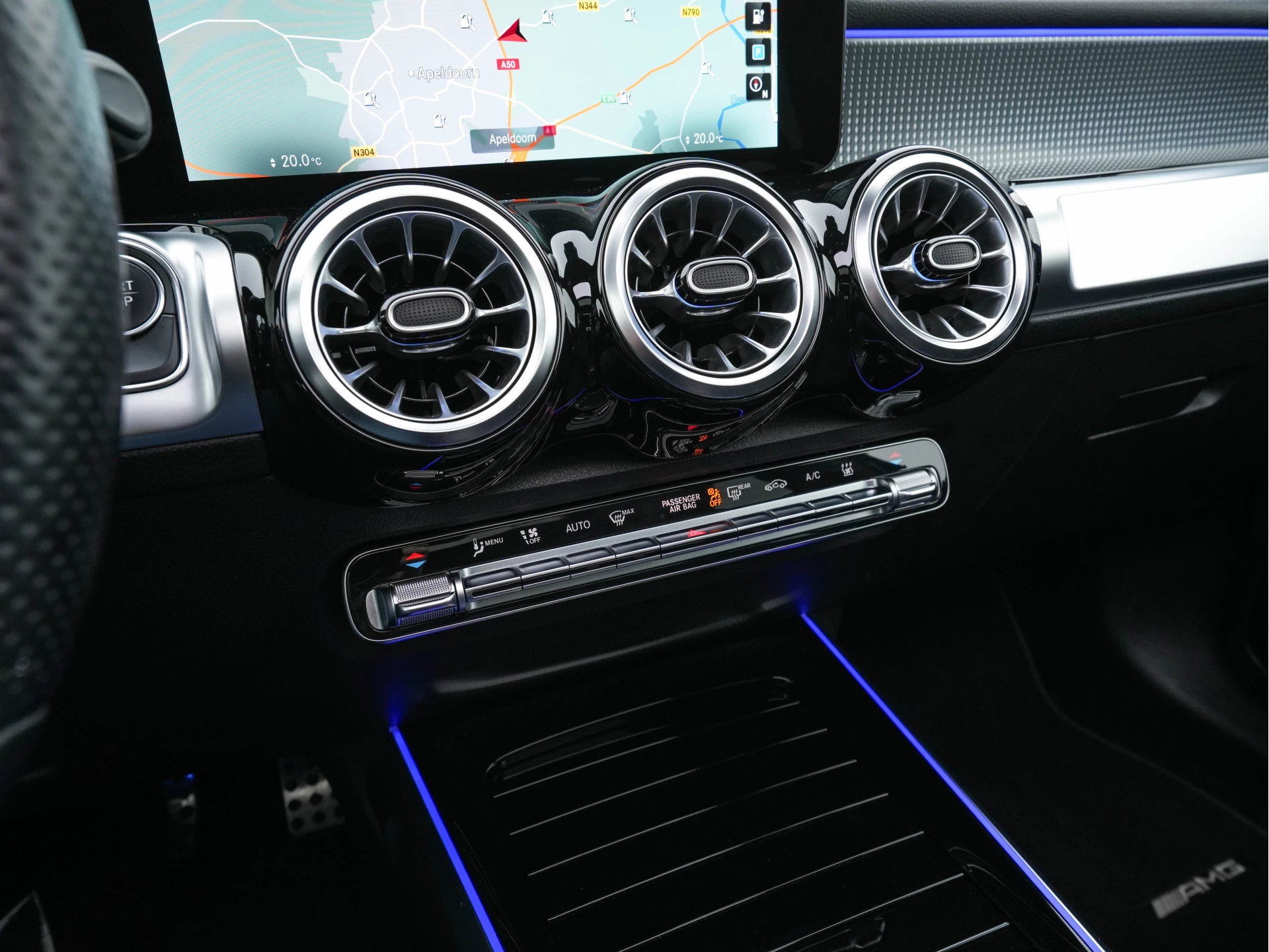 Hoofdafbeelding Mercedes-Benz EQB