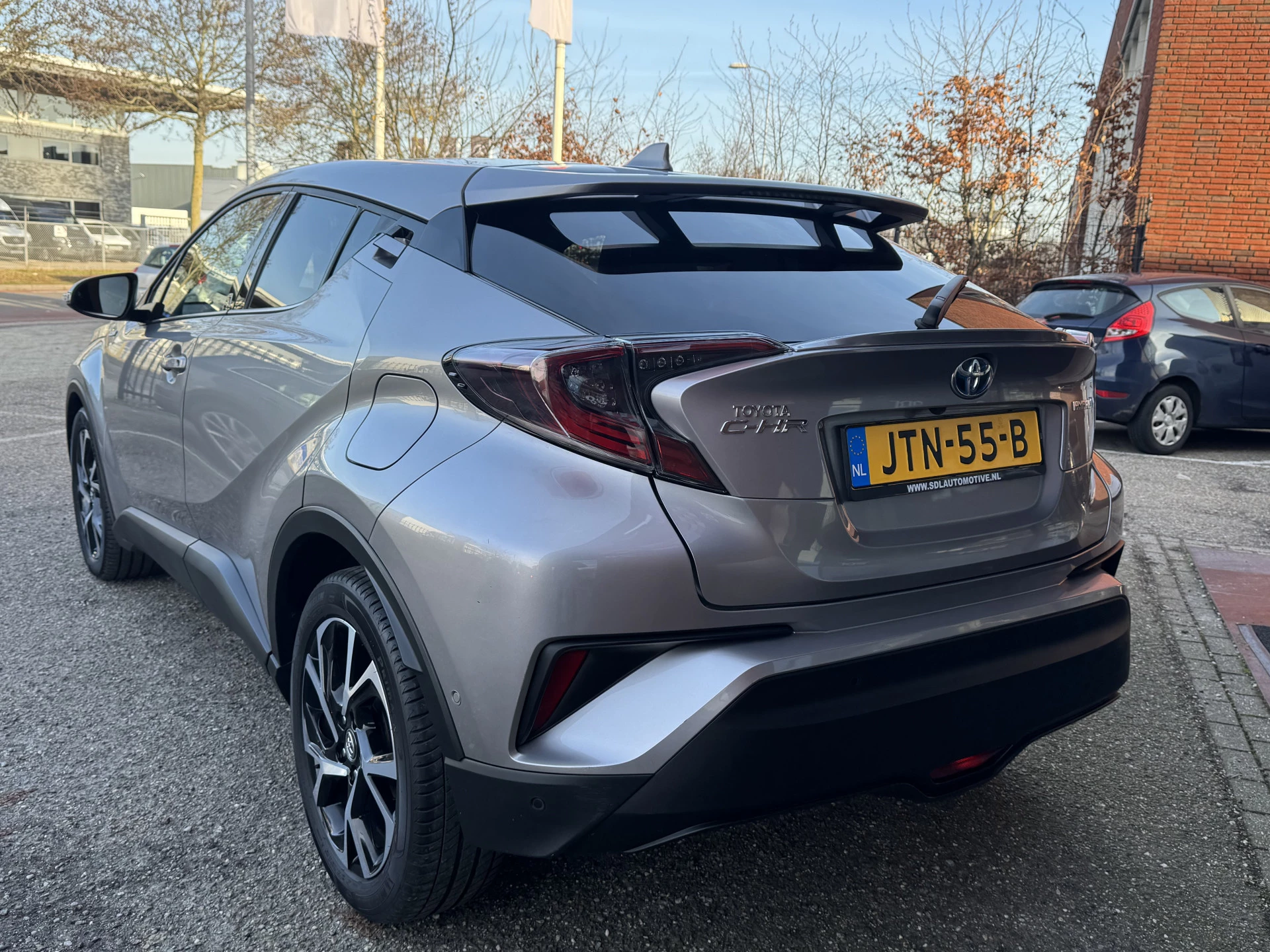 Hoofdafbeelding Toyota C-HR