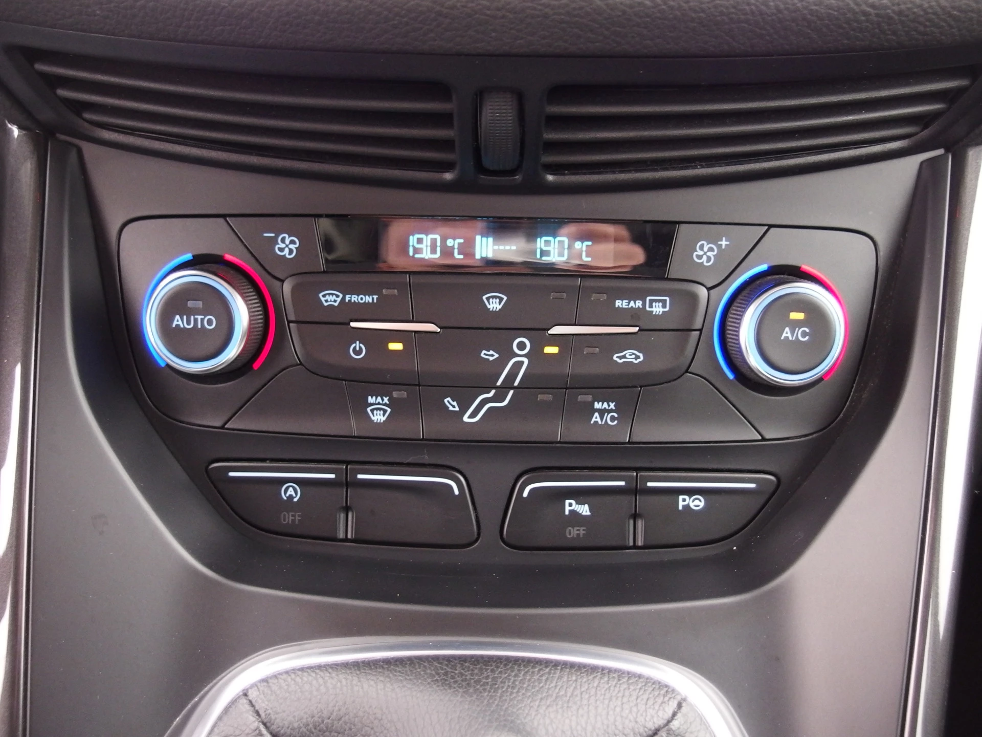 Hoofdafbeelding Ford Grand C-Max