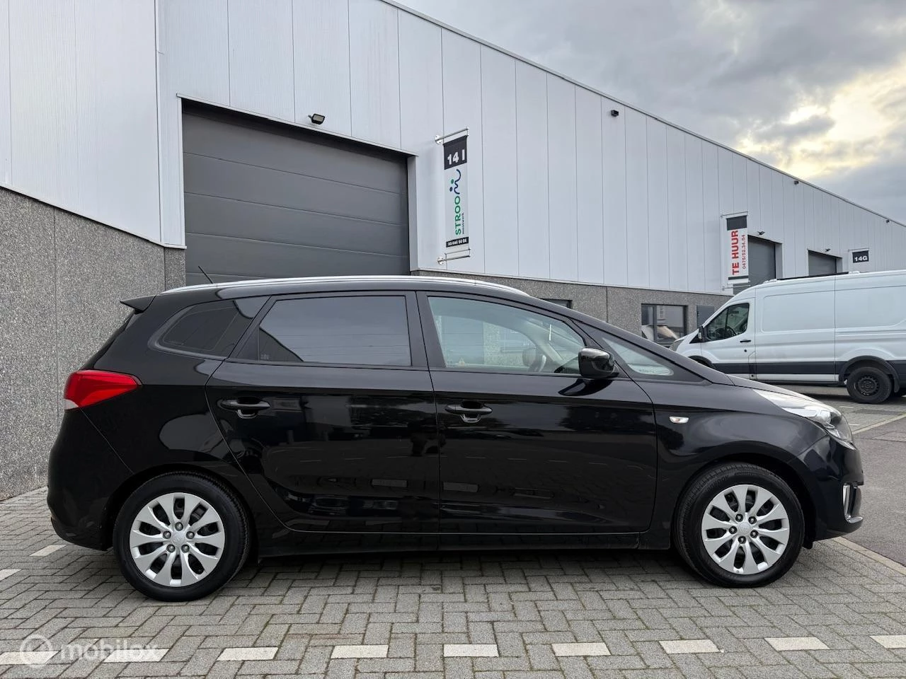 Hoofdafbeelding Kia Carens