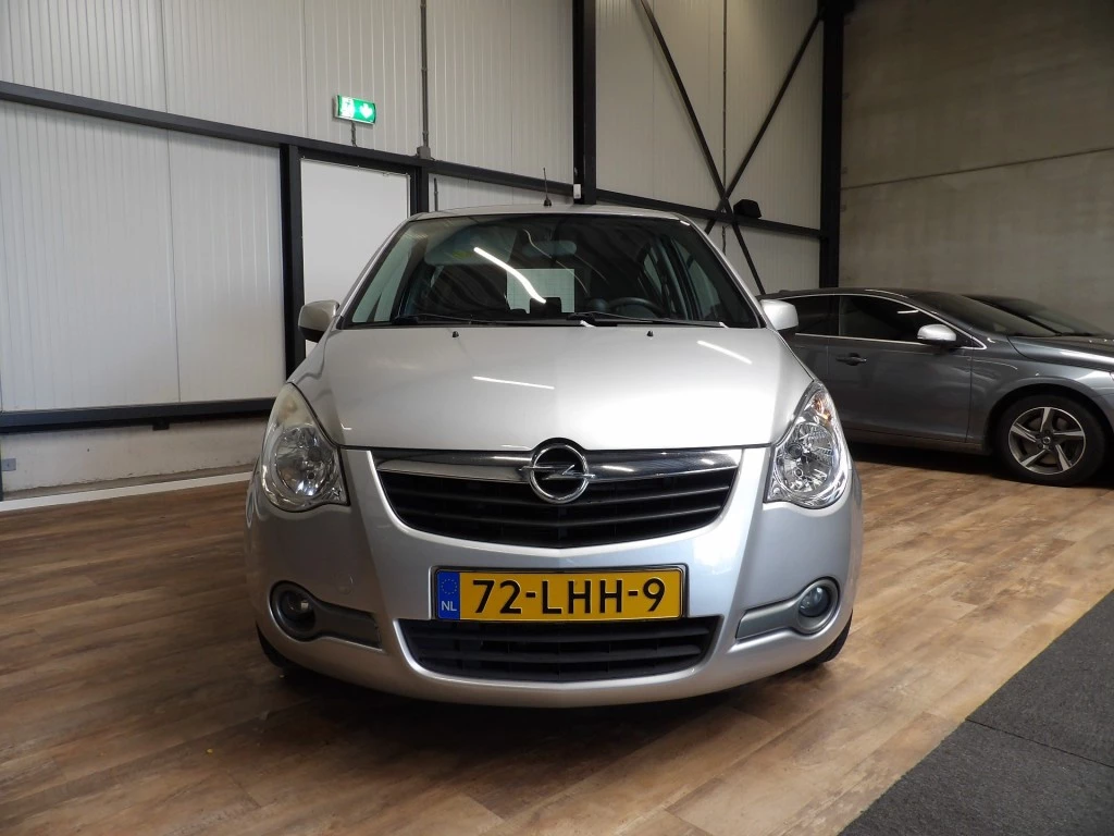 Hoofdafbeelding Opel Agila