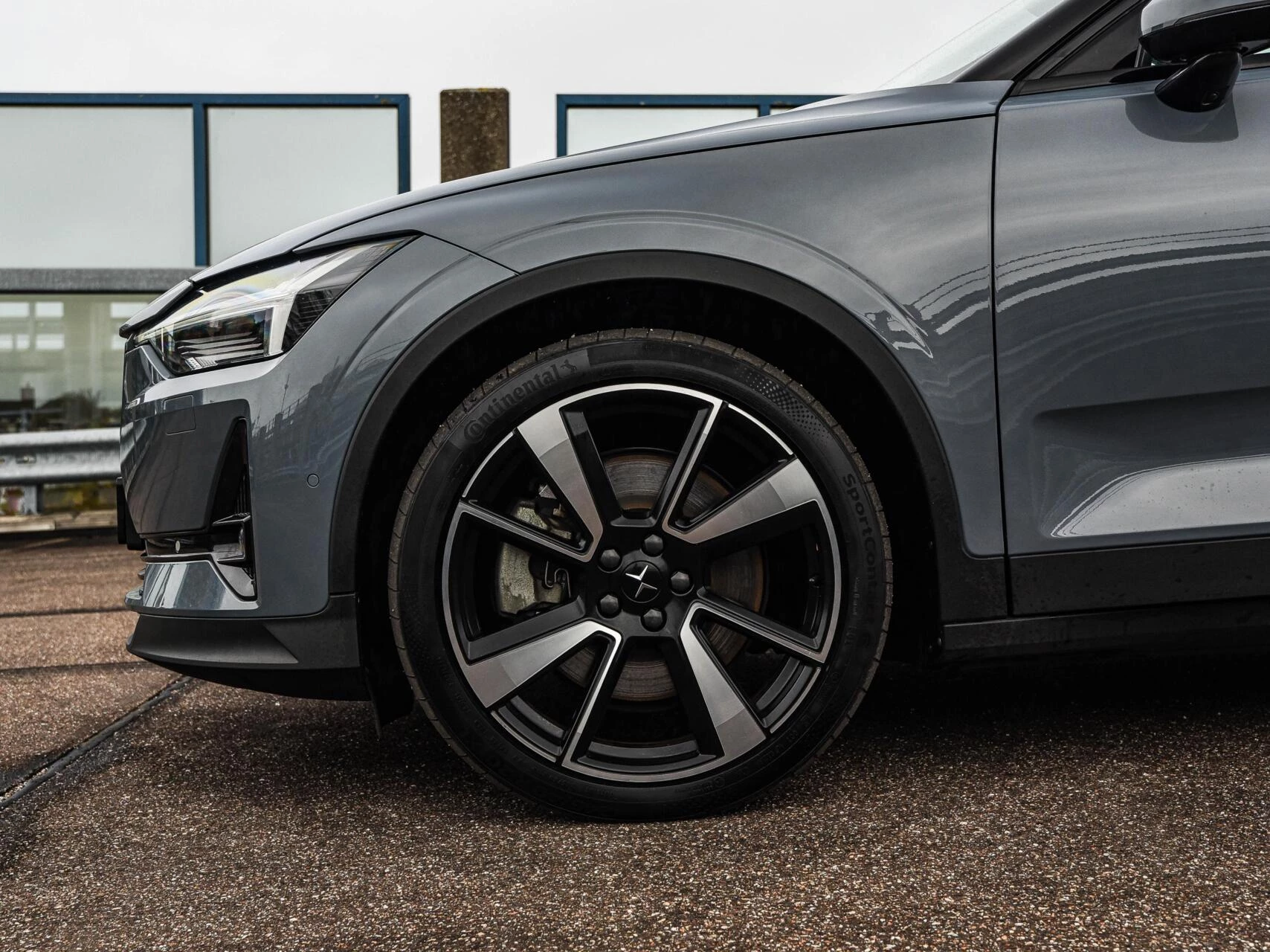 Hoofdafbeelding Polestar 2