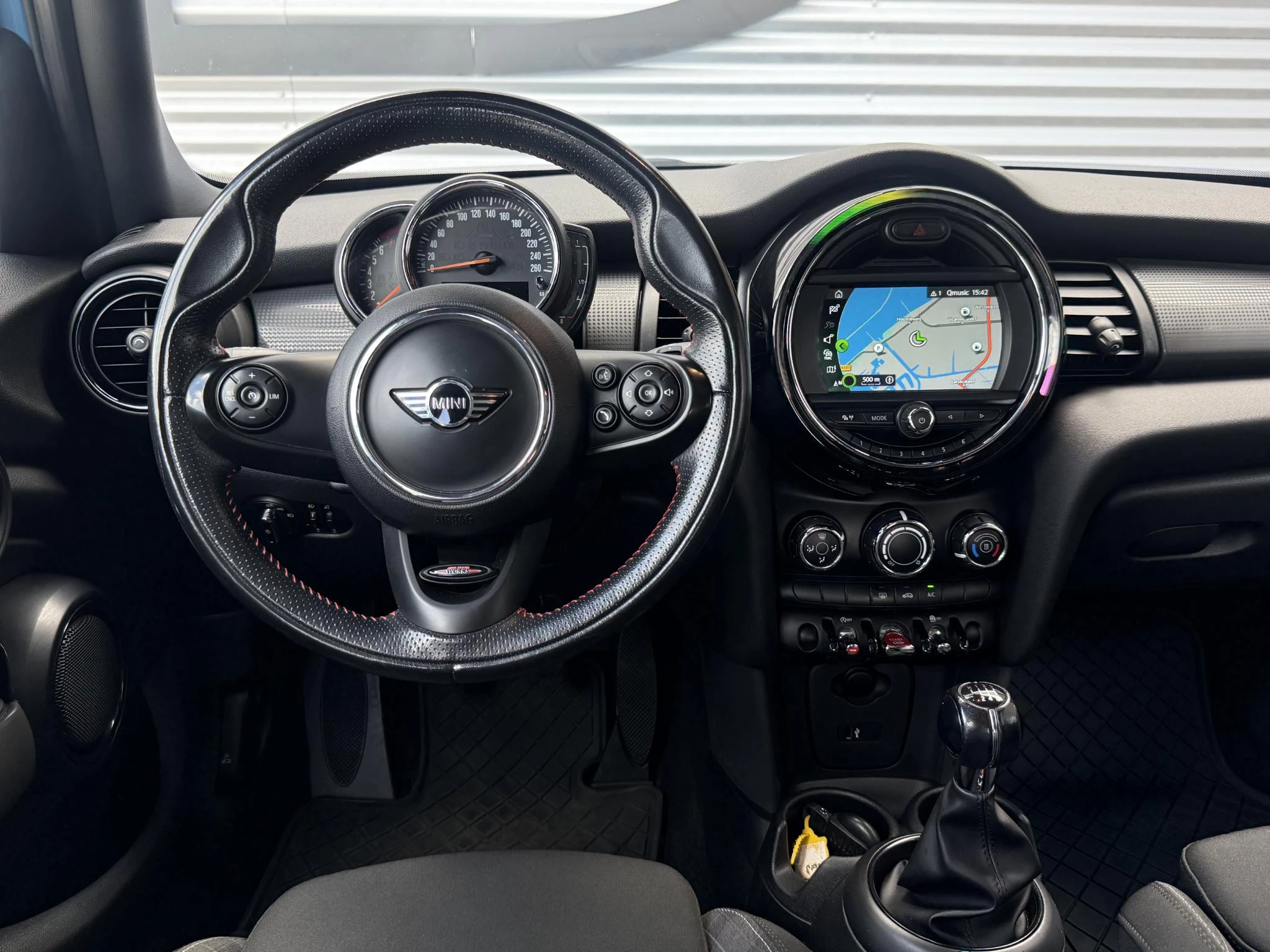 Hoofdafbeelding MINI 5-deurs