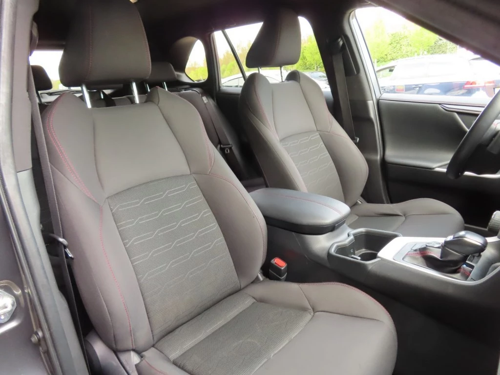 Hoofdafbeelding Toyota RAV4