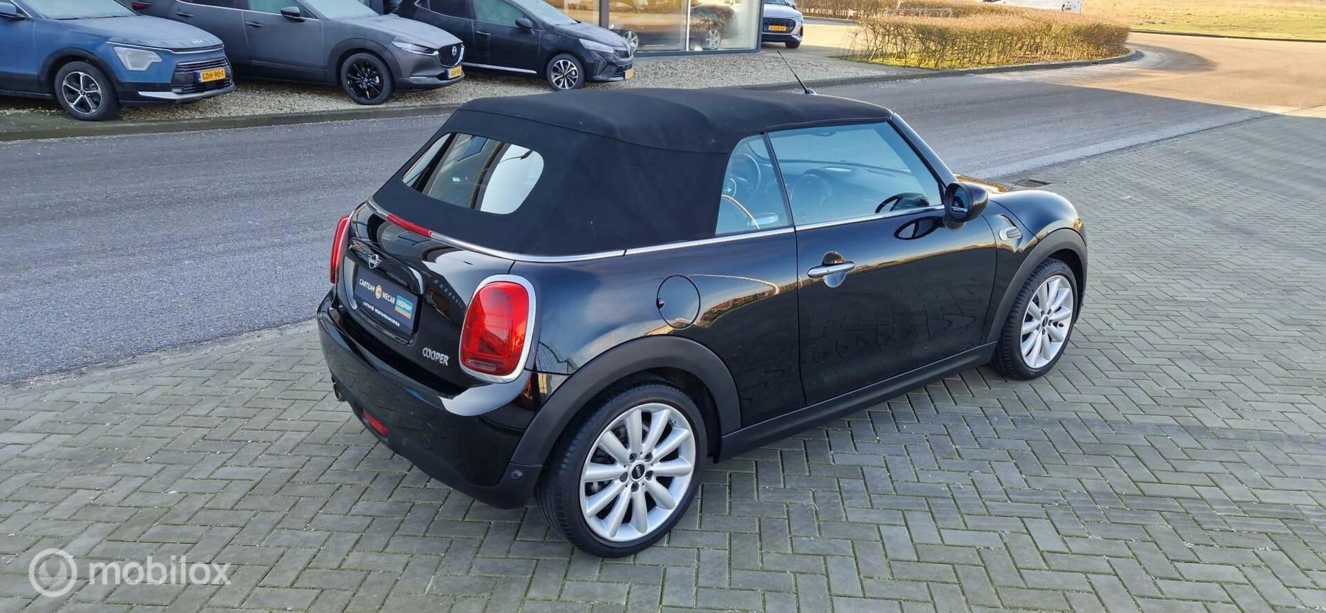 Hoofdafbeelding MINI Cooper Cabrio