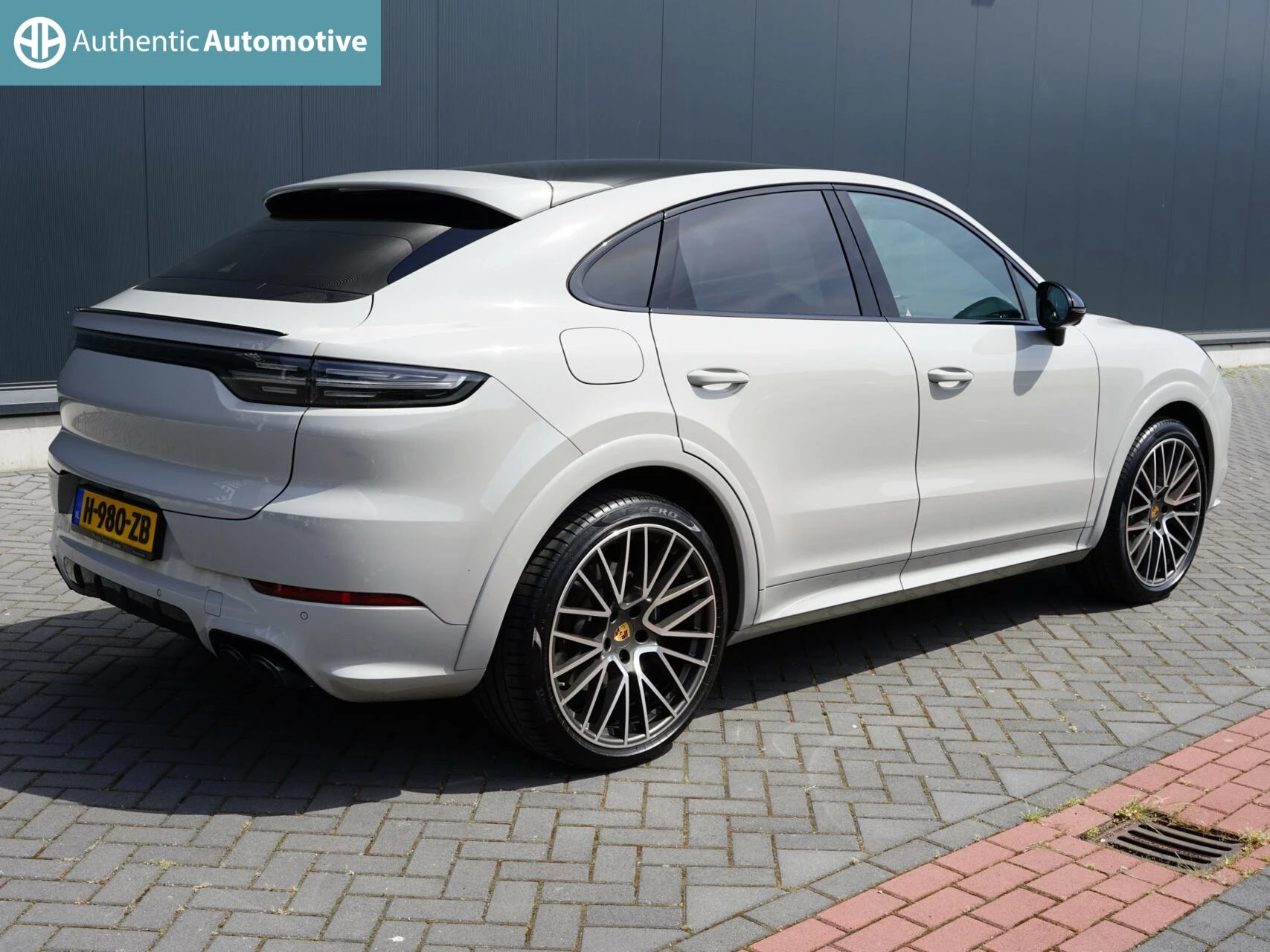 Hoofdafbeelding Porsche Cayenne