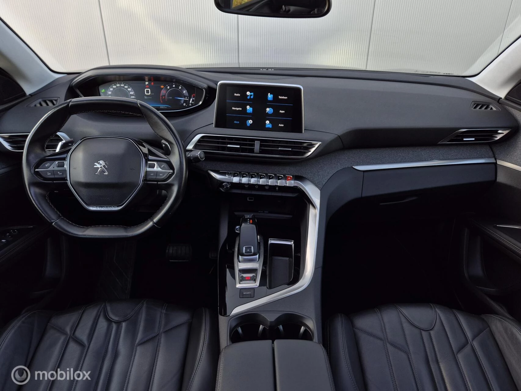 Hoofdafbeelding Peugeot 5008