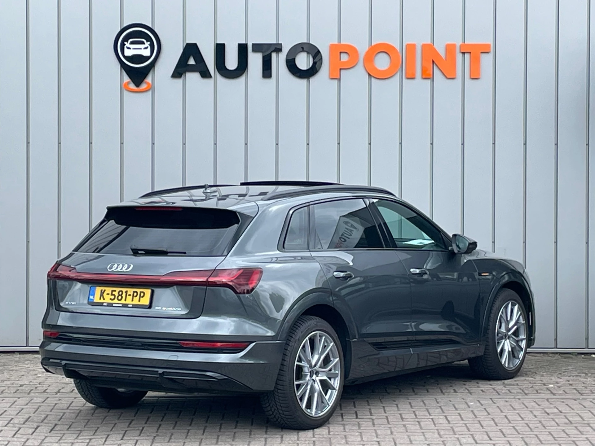 Hoofdafbeelding Audi e-tron