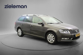 Volkswagen Passat Variant 1.6 TDI R-line - Panorama, Leer, Stoelverw. Afn. Trekhaak, Leer