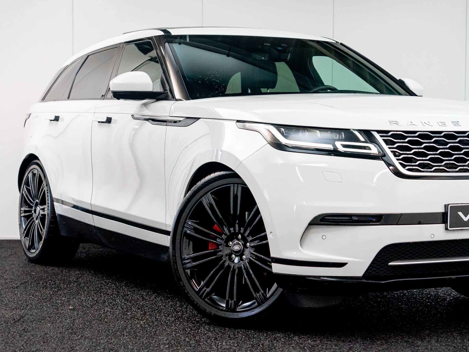 Hoofdafbeelding Land Rover Range Rover Velar