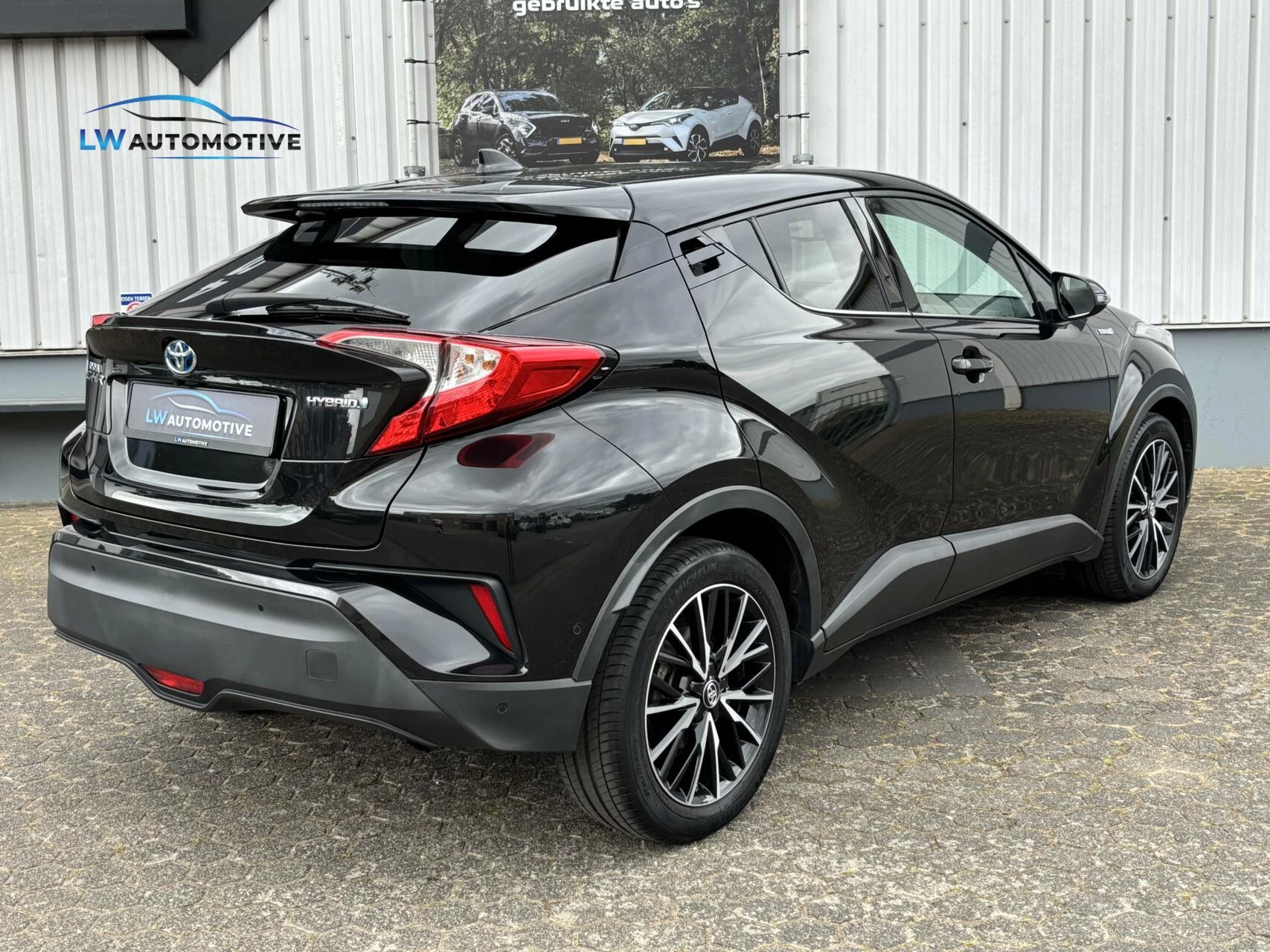 Hoofdafbeelding Toyota C-HR