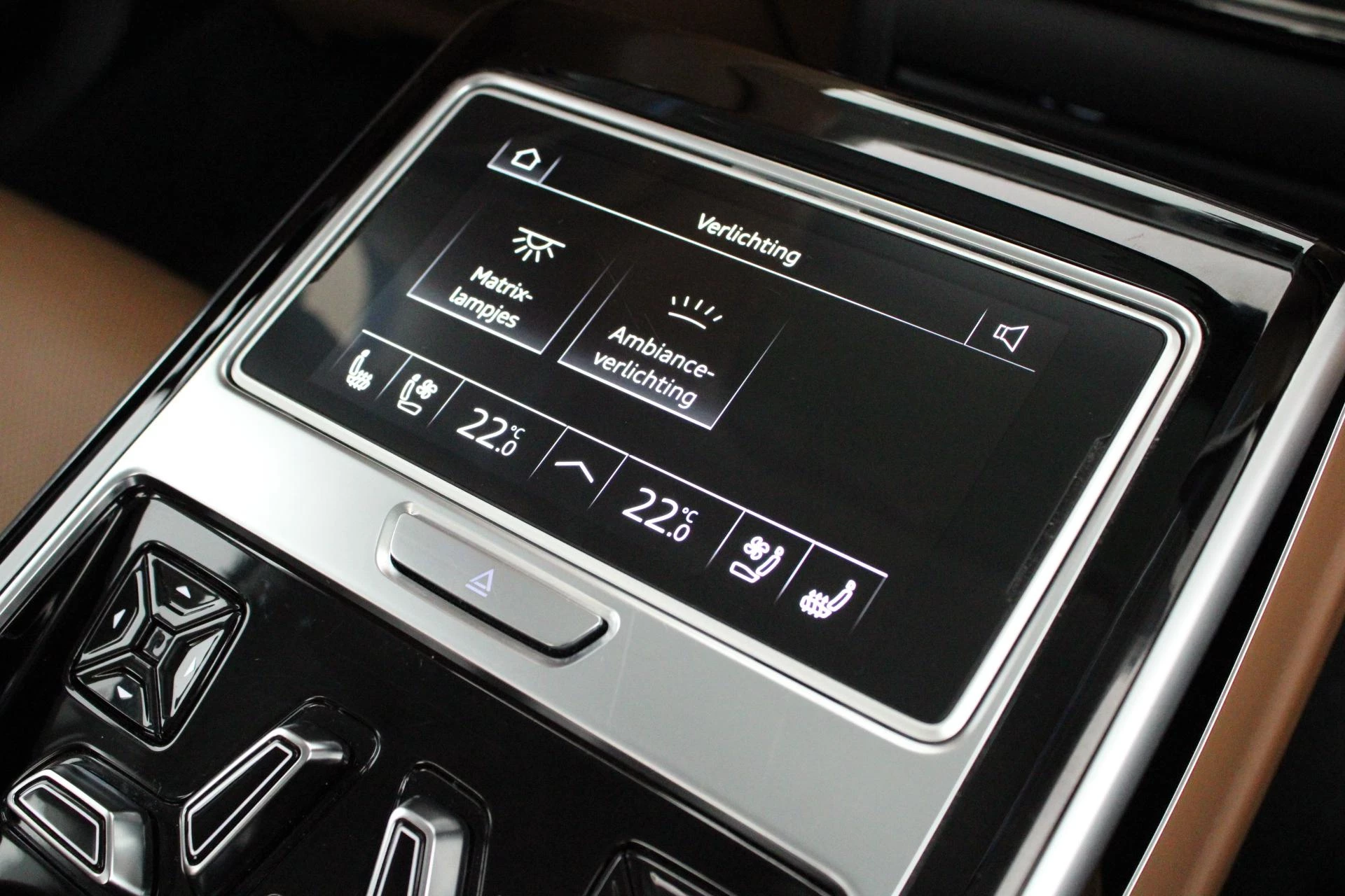 Hoofdafbeelding Audi A8