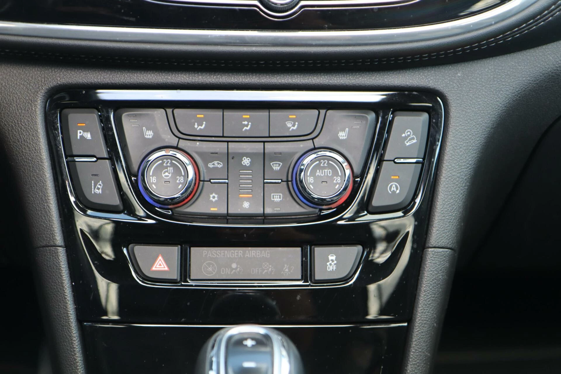Hoofdafbeelding Opel Mokka X