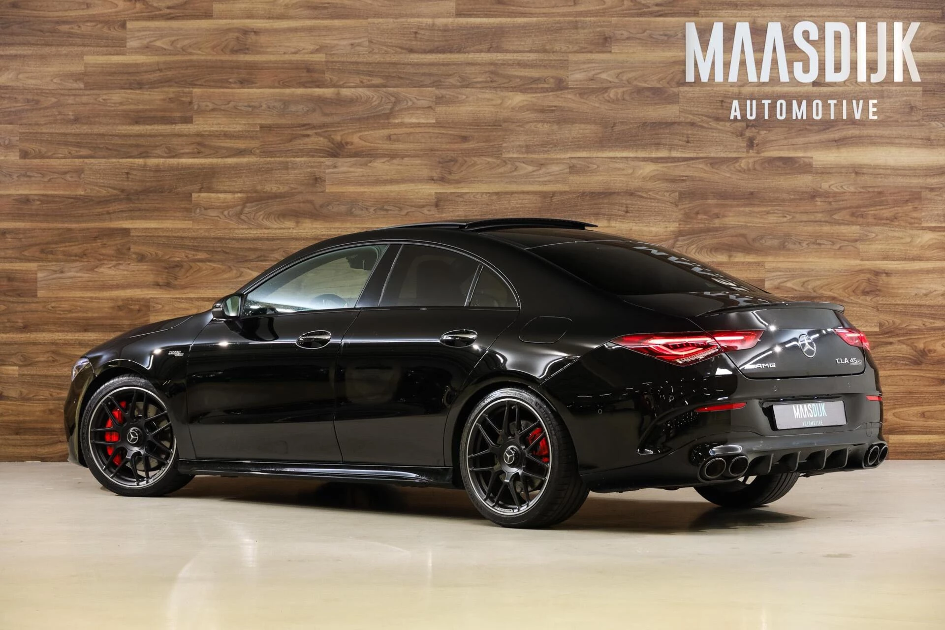 Hoofdafbeelding Mercedes-Benz CLA